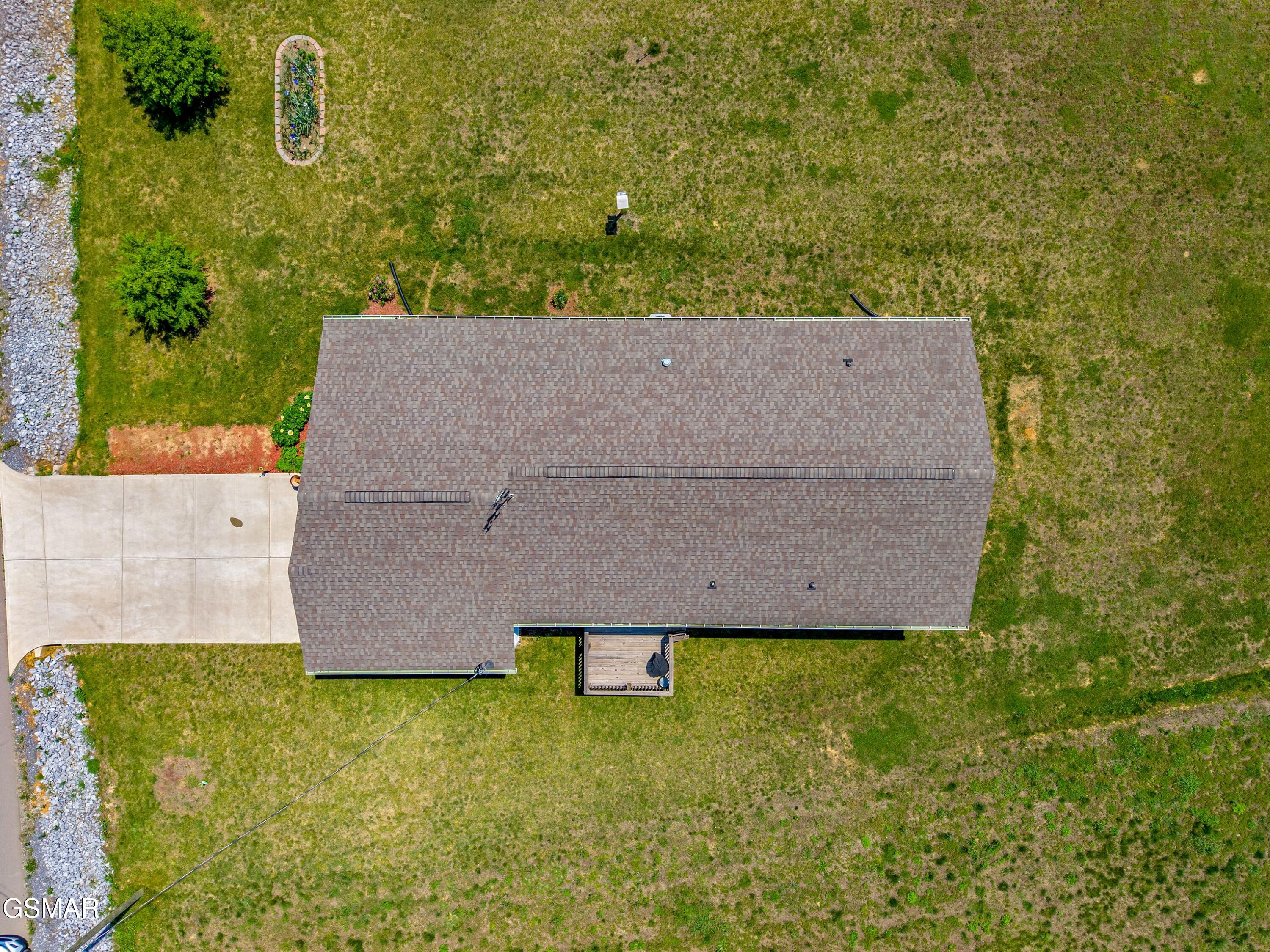 323 Garden Lane Dandridge TN 37725