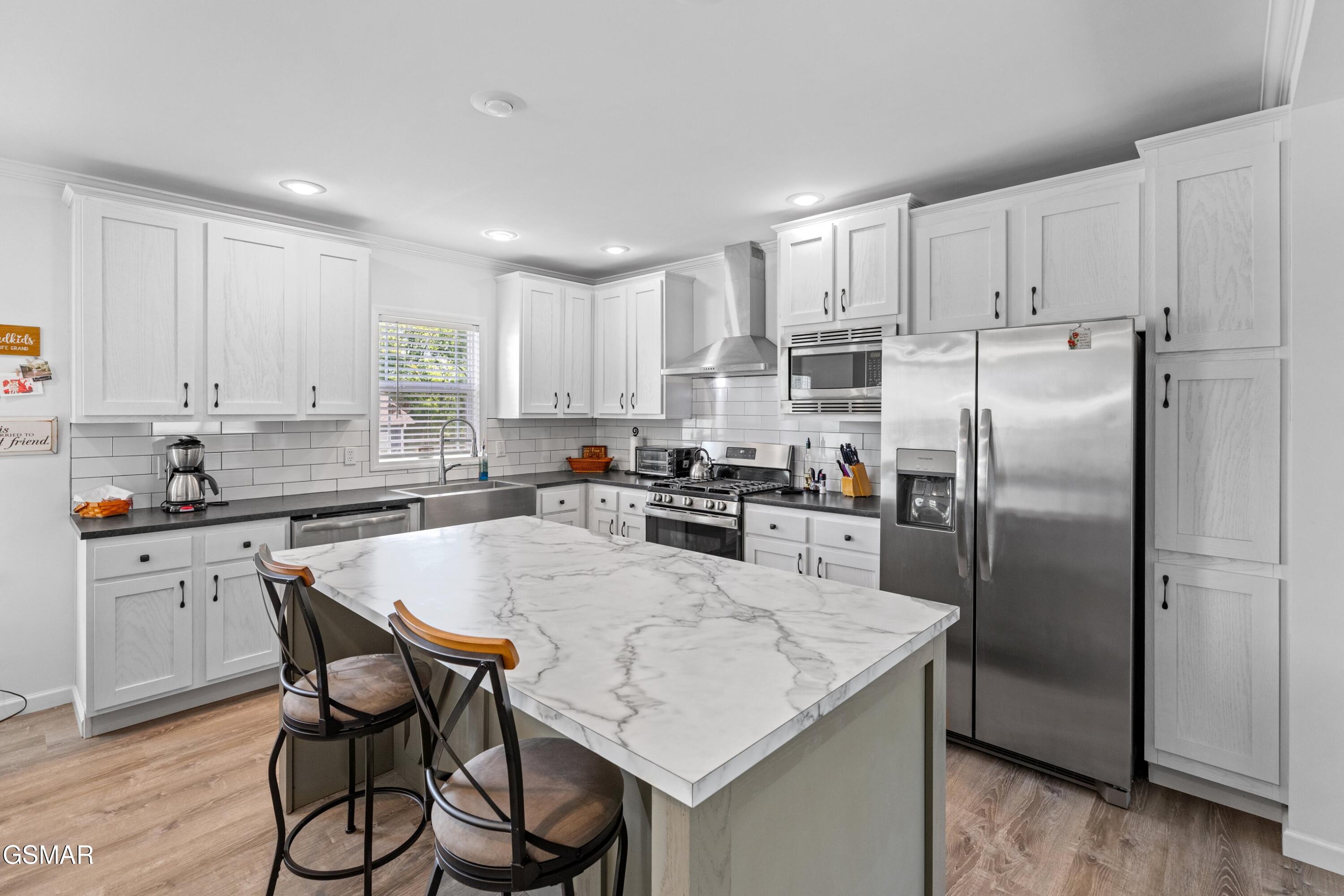 323 Garden Lane Dandridge TN 37725