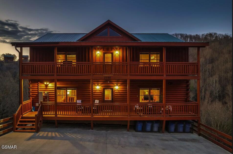 3328 Smoky Ridge Way Sevierville TN 37862