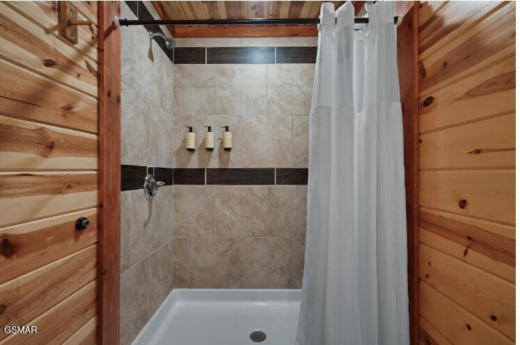 3328 Smoky Ridge Way Sevierville TN 37862