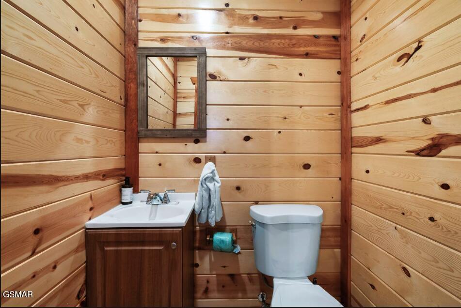 3328 Smoky Ridge Way Sevierville TN 37862