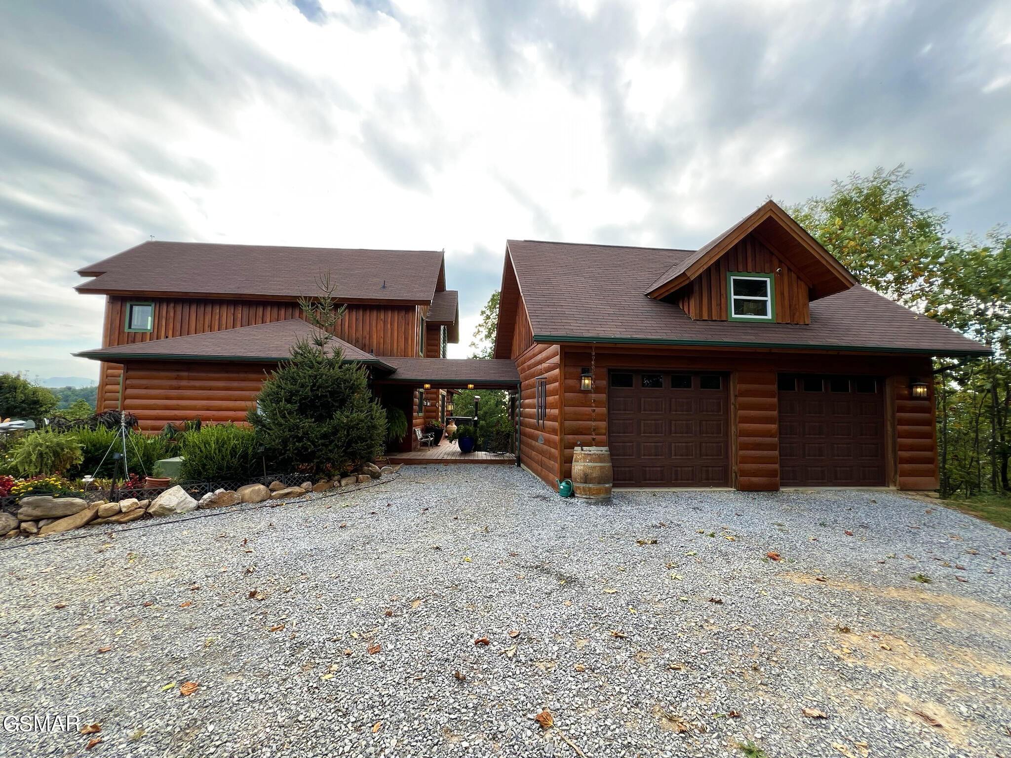 1642 Little Cove Road Sevierville TN 37862