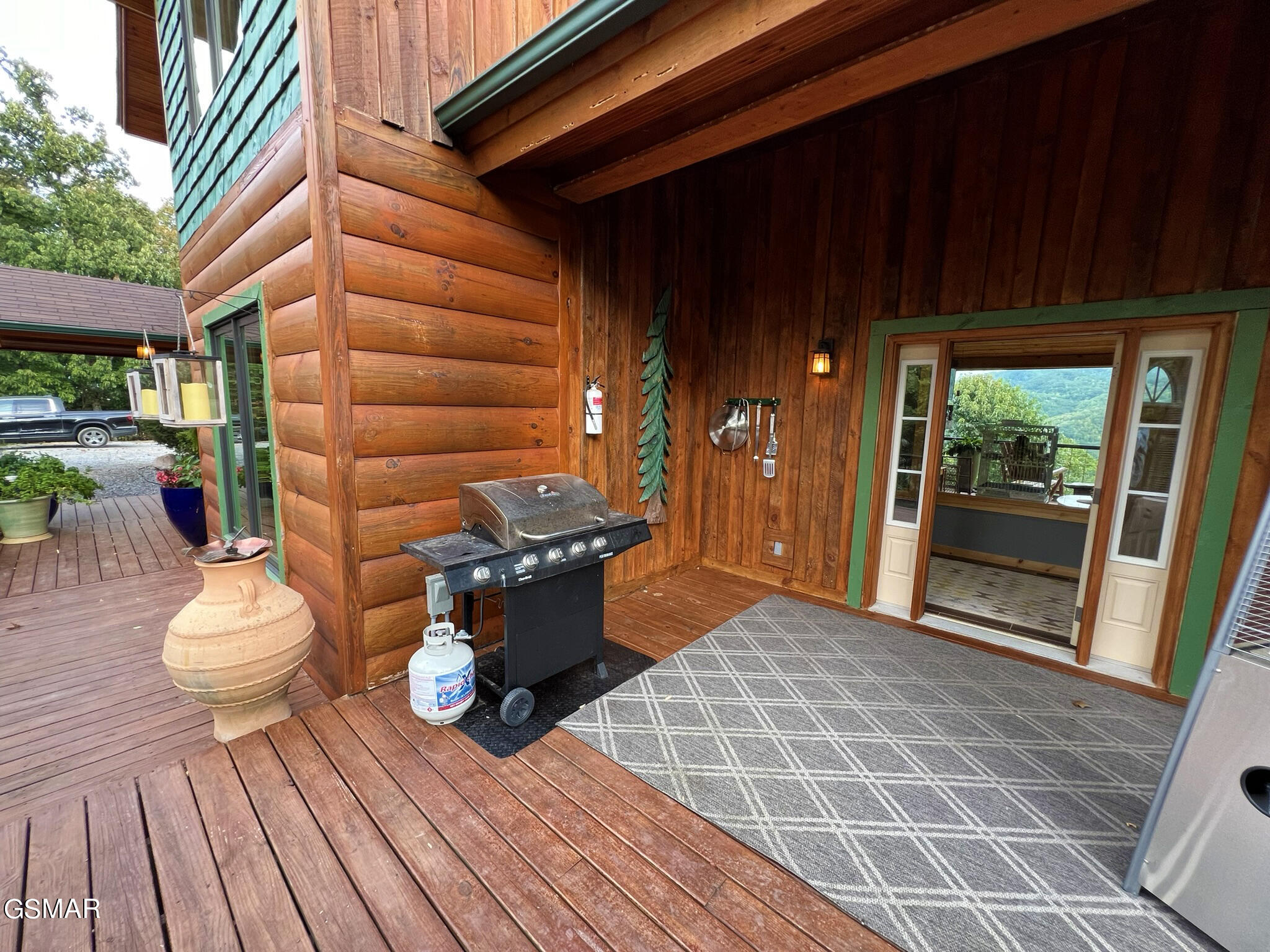 1642 Little Cove Road Sevierville TN 37862
