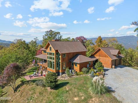 1642 Little Cove Road Sevierville TN 37862