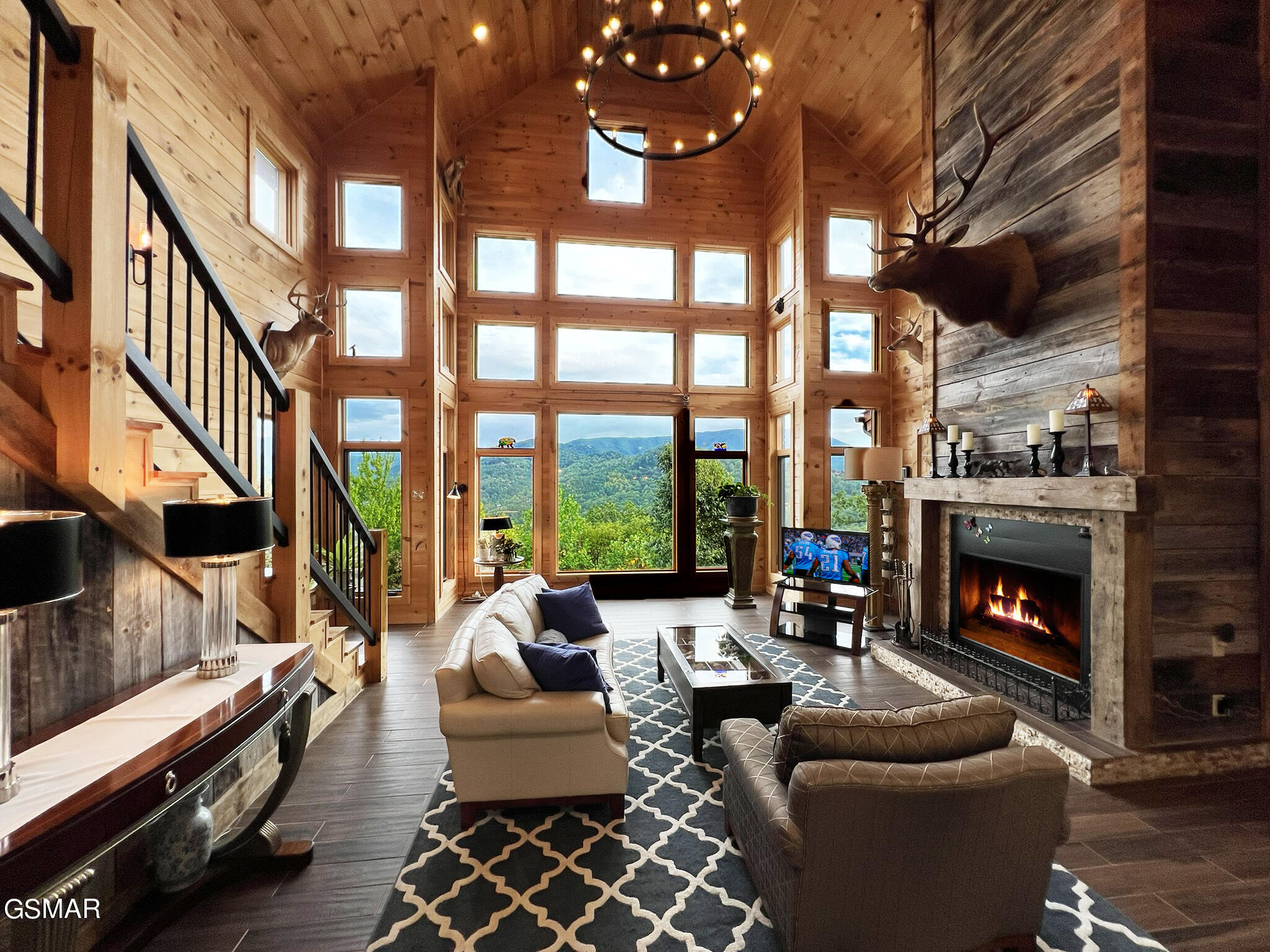 1642 Little Cove Road Sevierville TN 37862