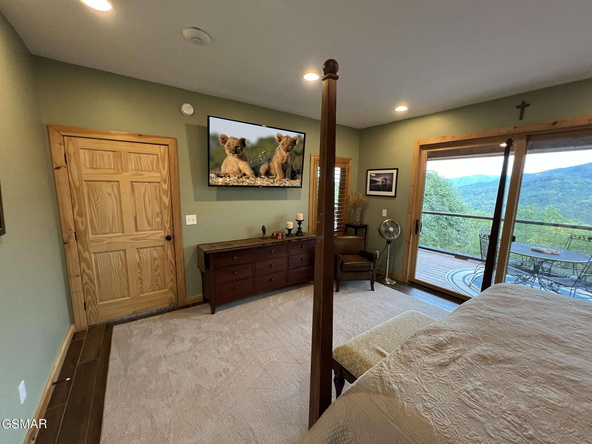 1642 Little Cove Road Sevierville TN 37862