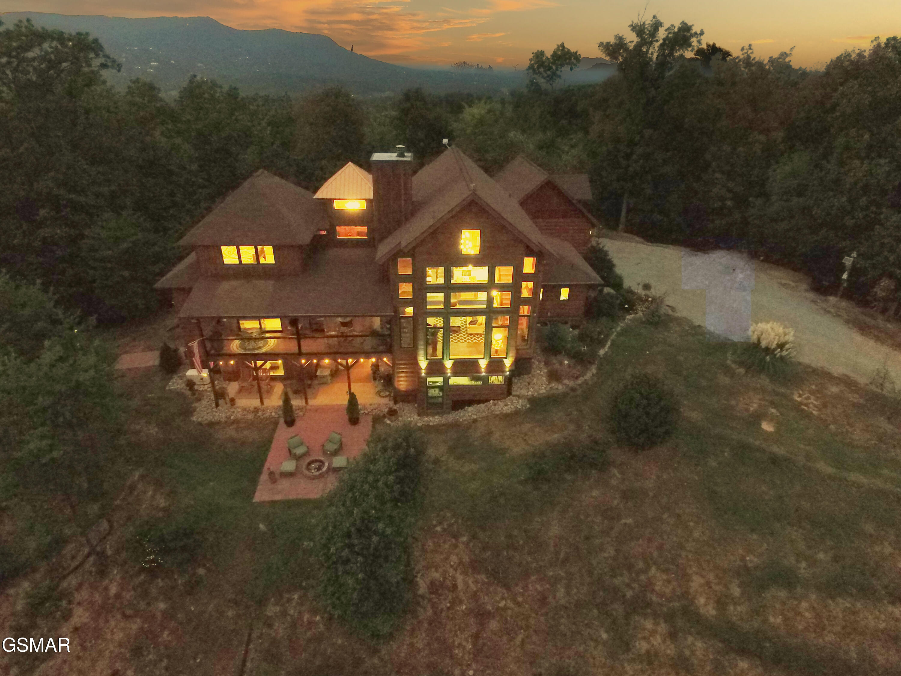 1642 Little Cove Road Sevierville TN 37862