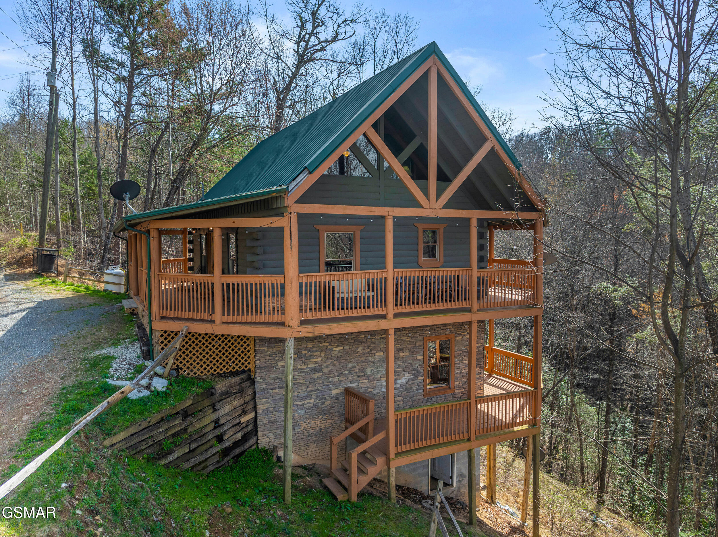 4210 S Boogertown Road Sevierville TN 37876