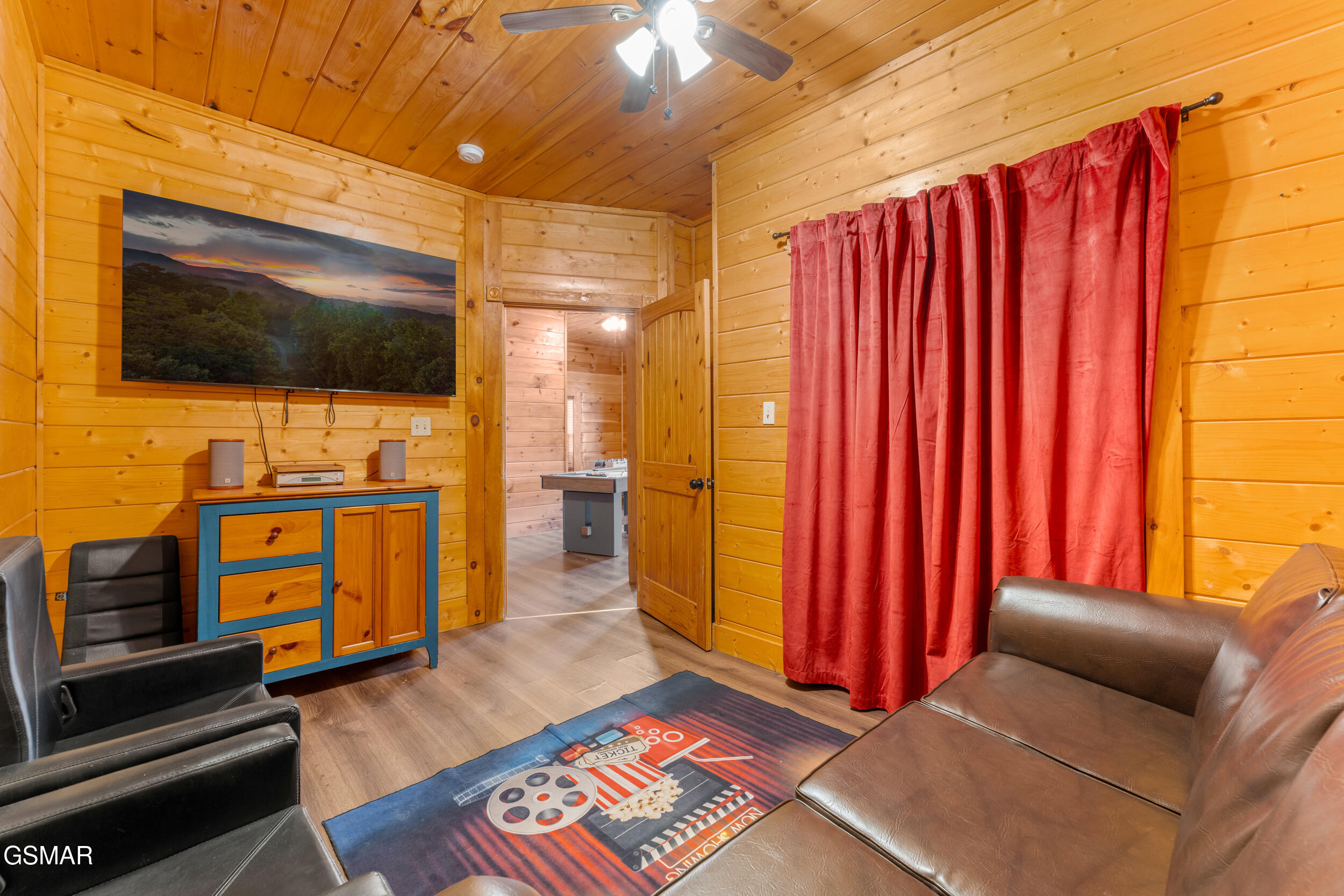 4210 S Boogertown Road Sevierville TN 37876