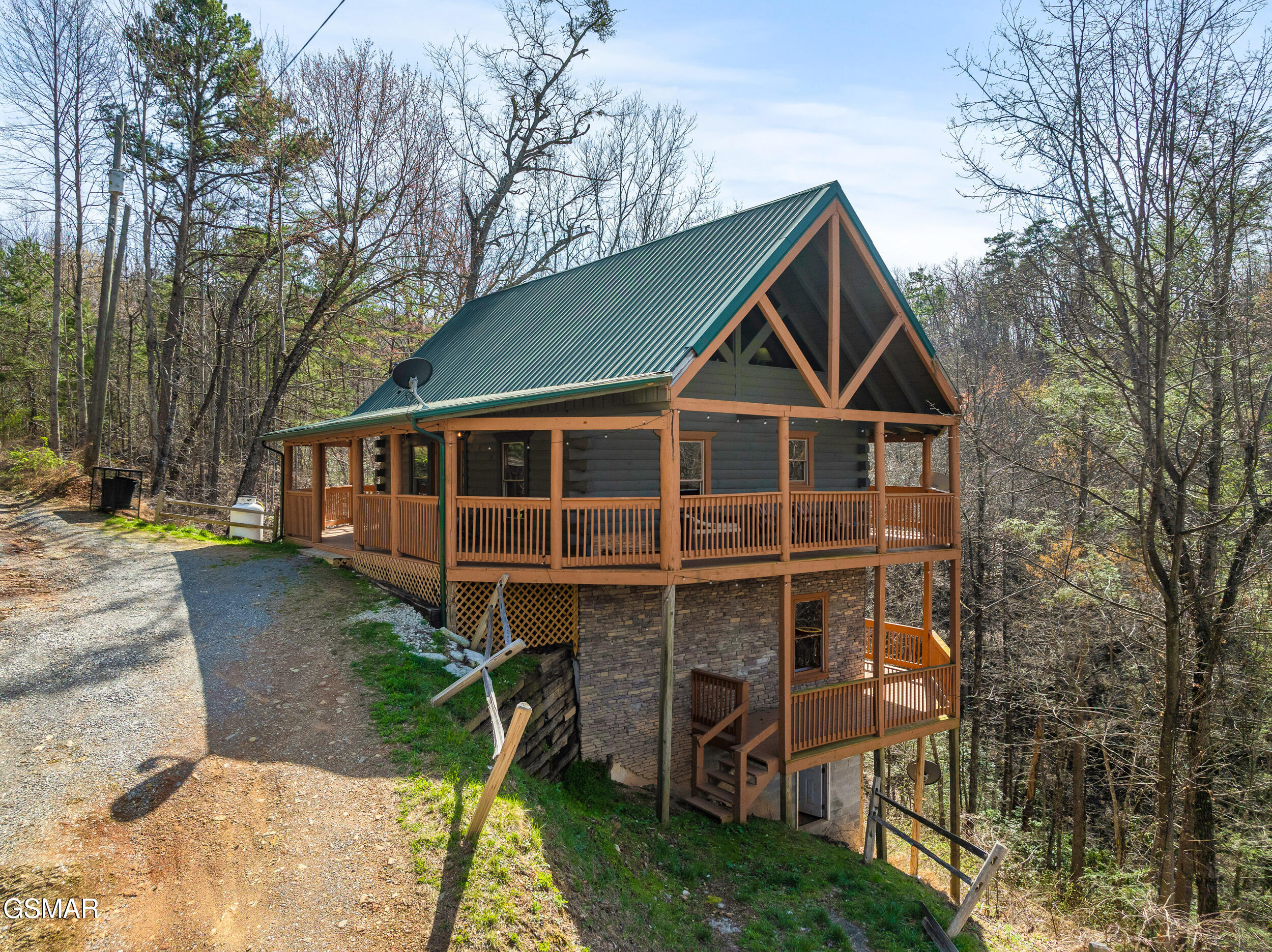 4210 S Boogertown Road Sevierville TN 37876