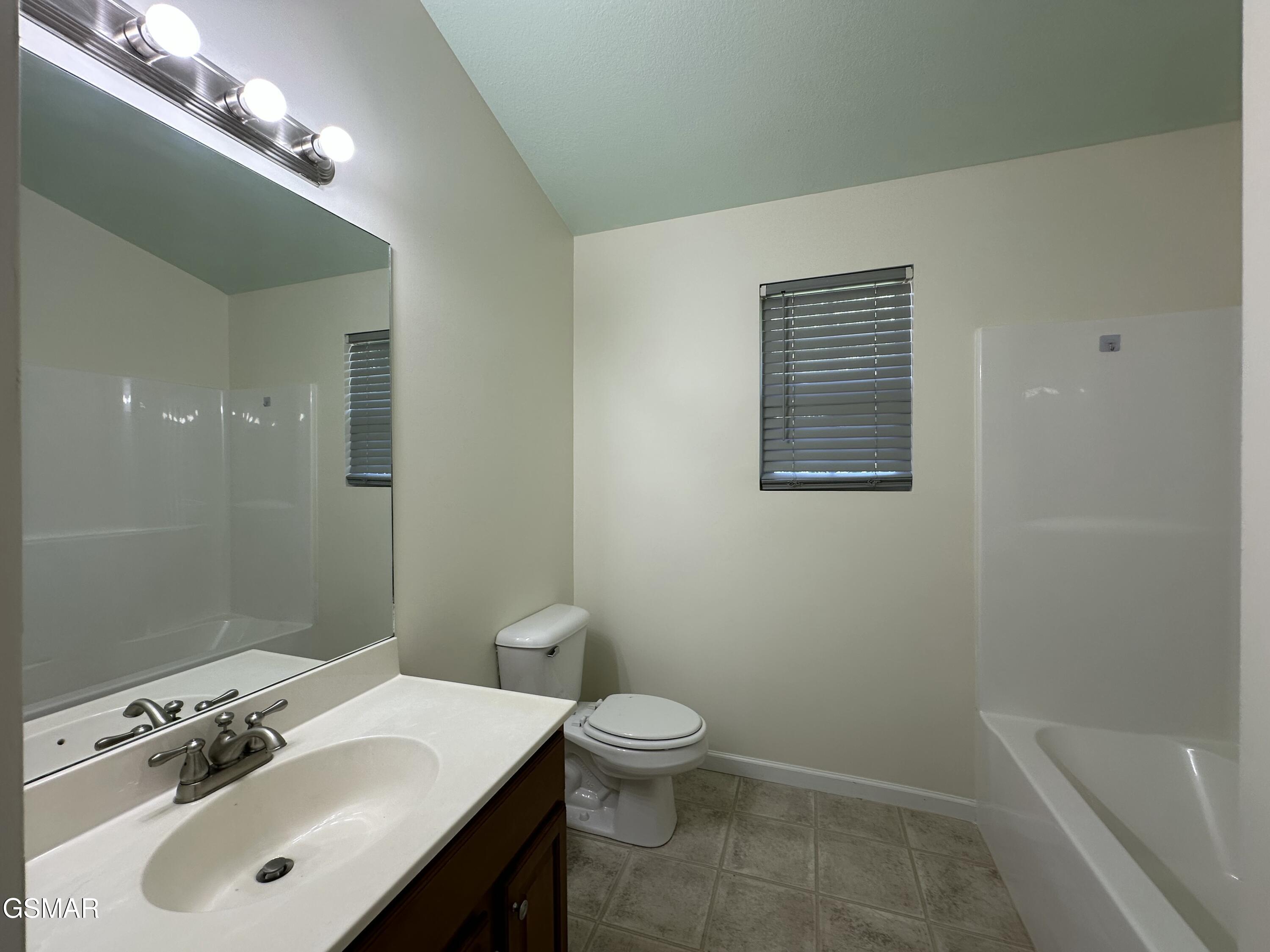 1544 Patricia Holt Drive Sevierville TN 37862