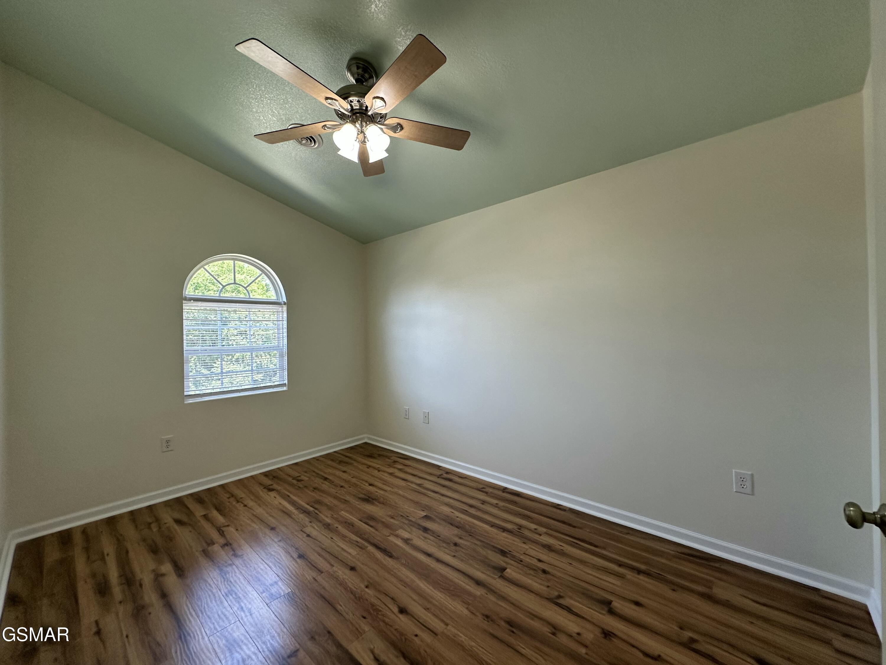 1544 Patricia Holt Drive Sevierville TN 37862