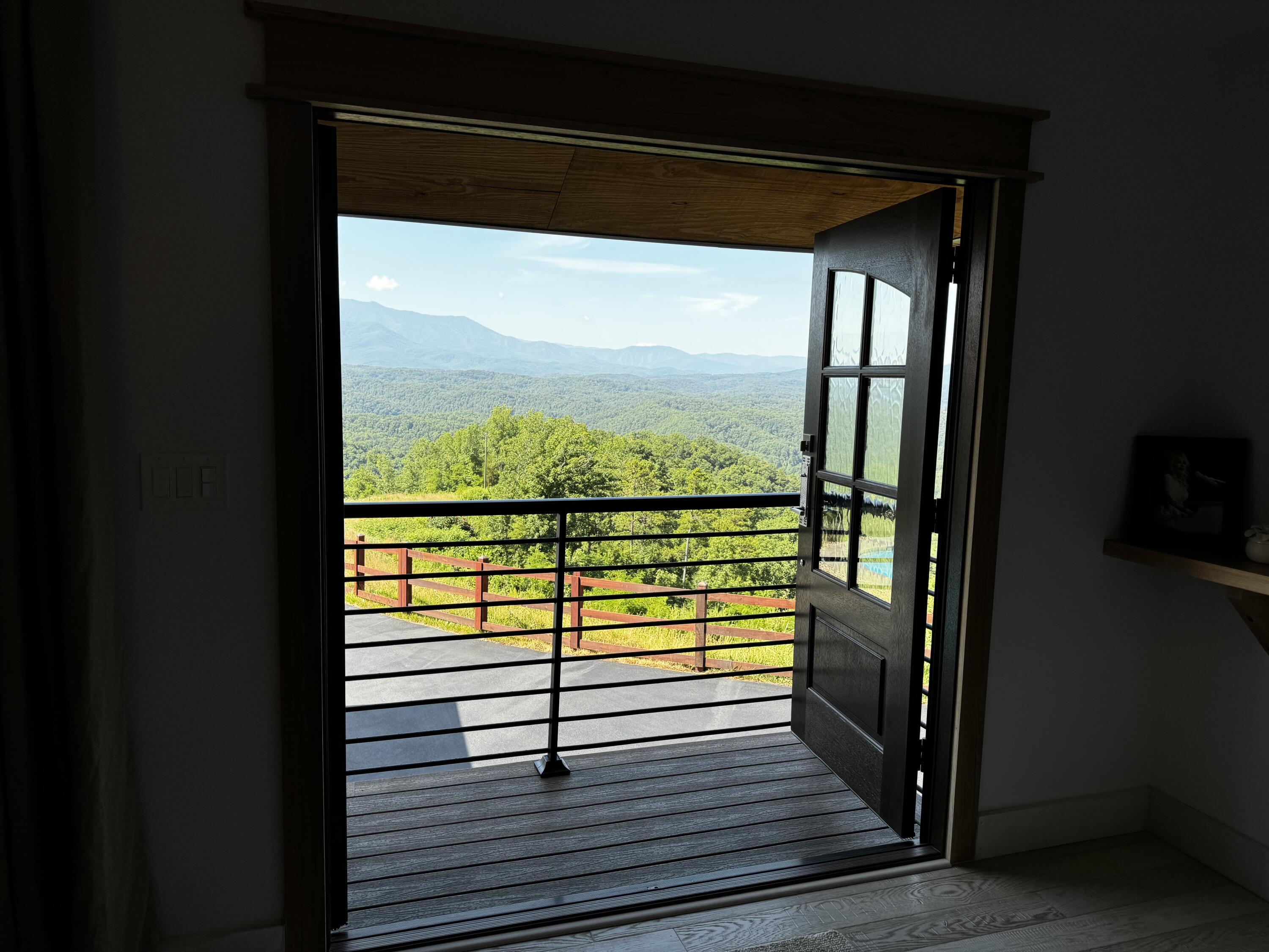 3661 Richardson Cove Road Sevierville TN 37876