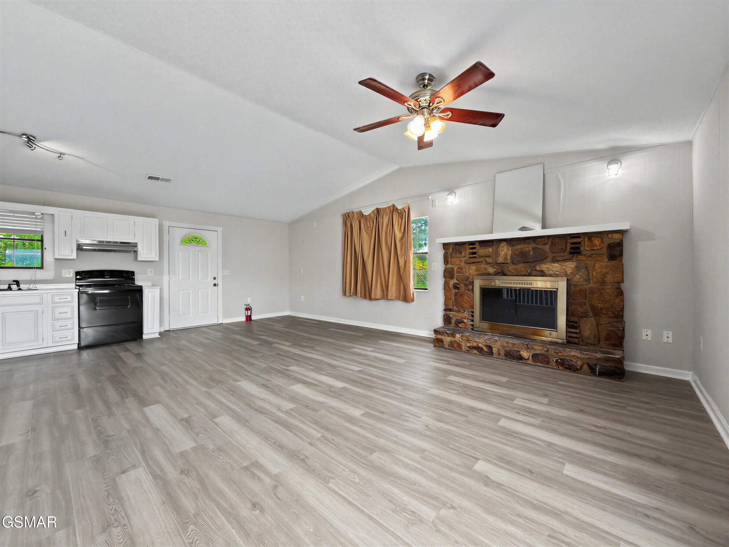 3113 Noland Drive Pigeon Forge TN 37863