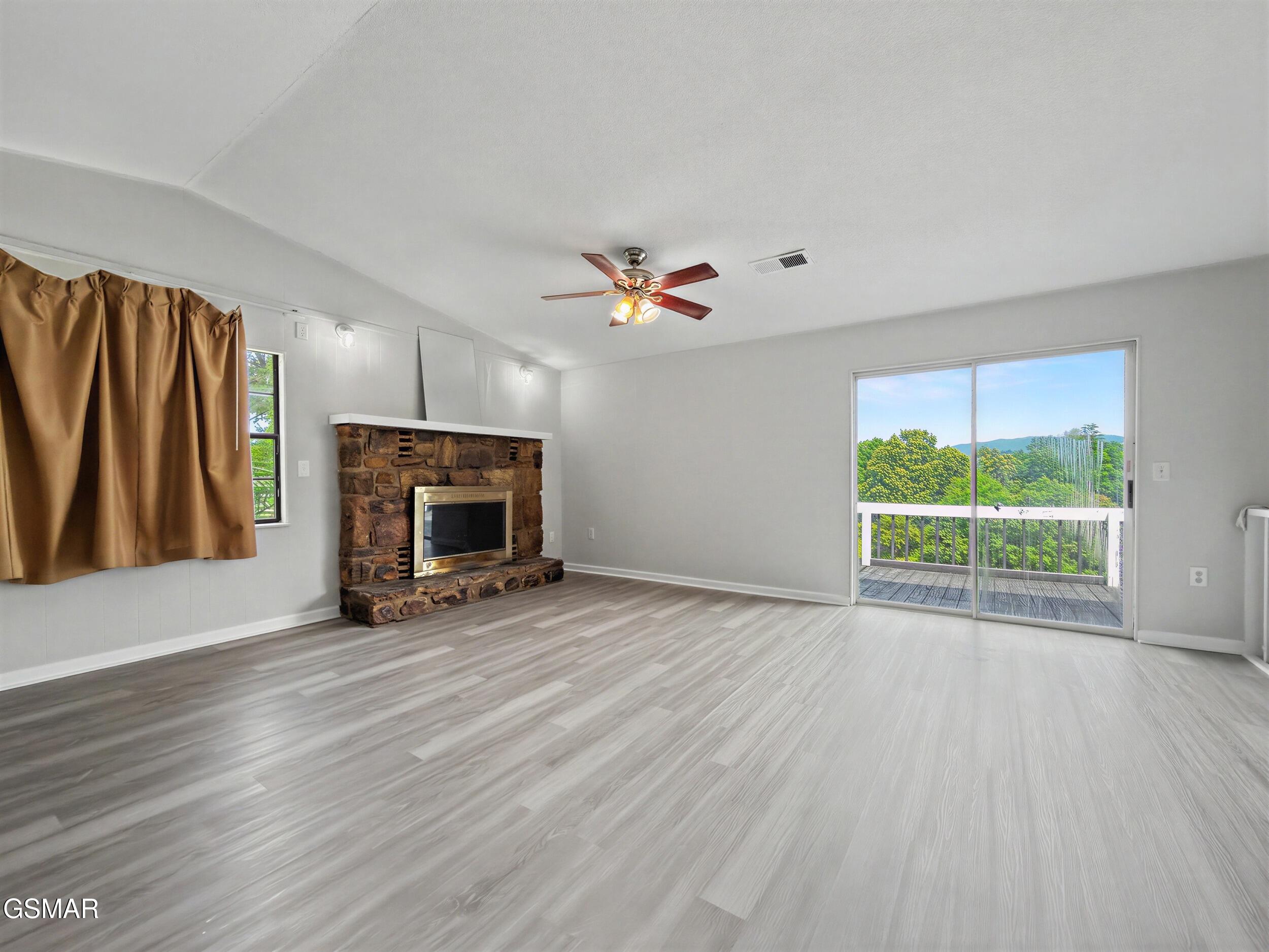 3113 Noland Drive Pigeon Forge TN 37863