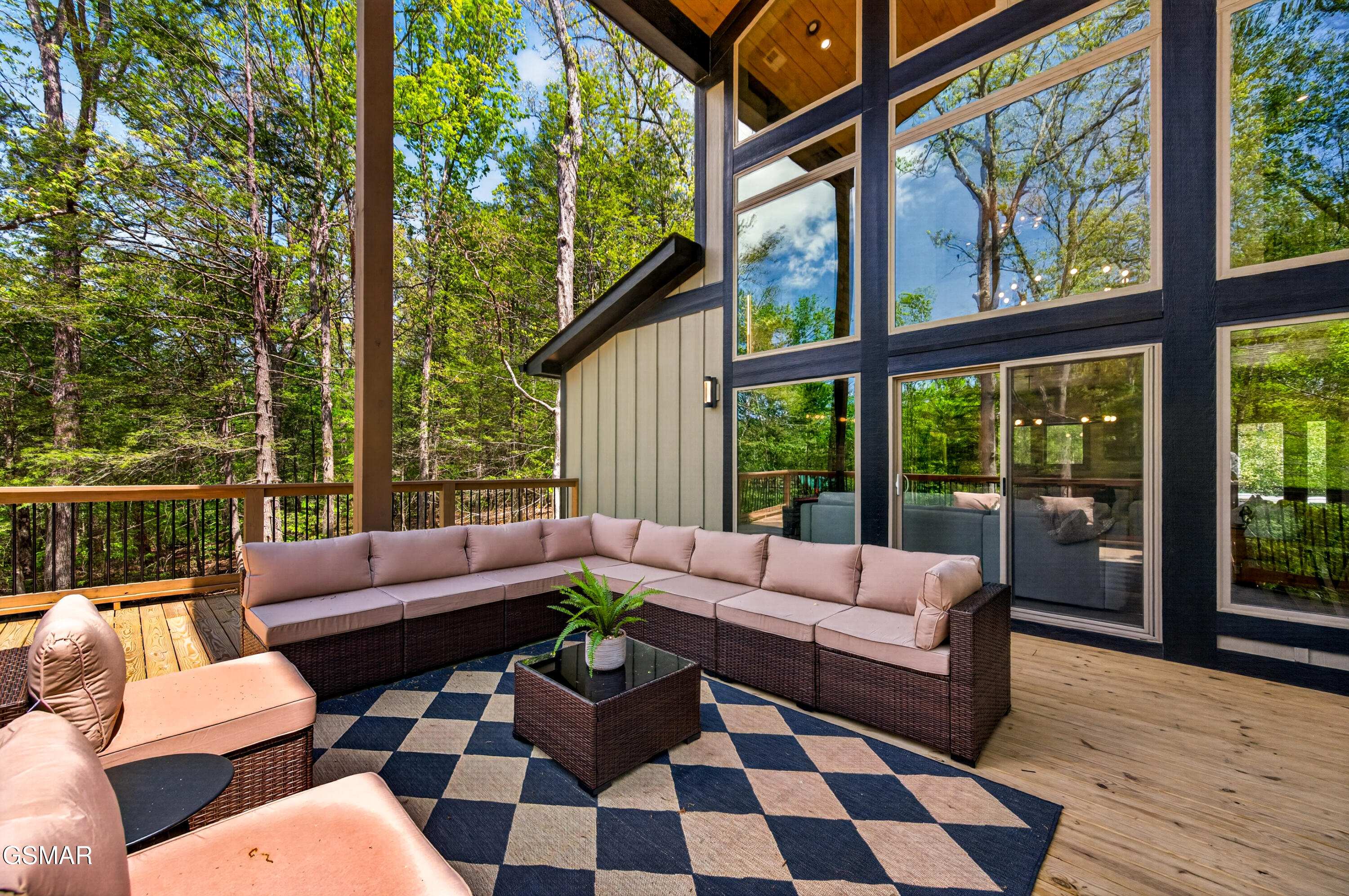 3806 Revetta Circle Sevierville TN 37862