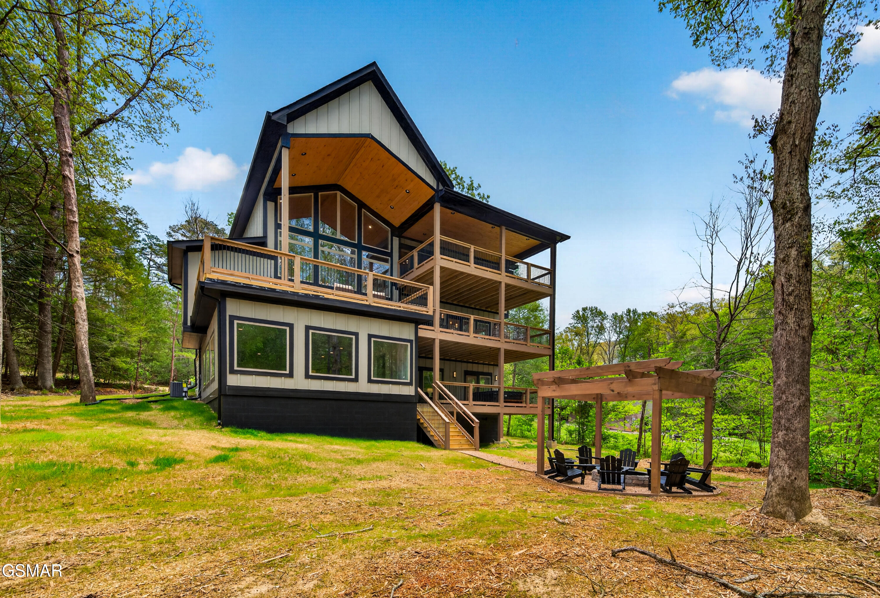 3806 Revetta Circle Sevierville TN 37862