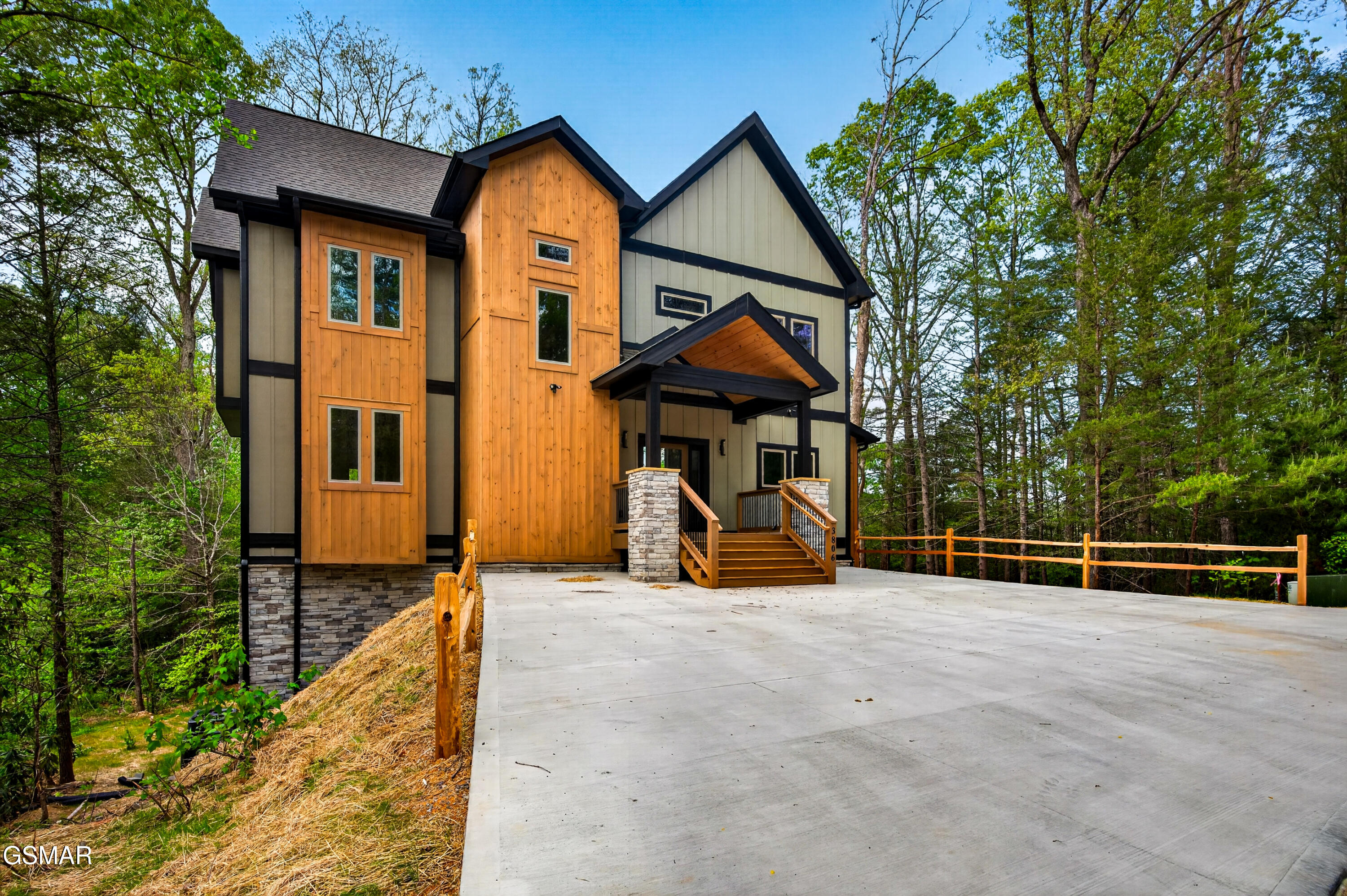3806 Revetta Circle Sevierville TN 37862