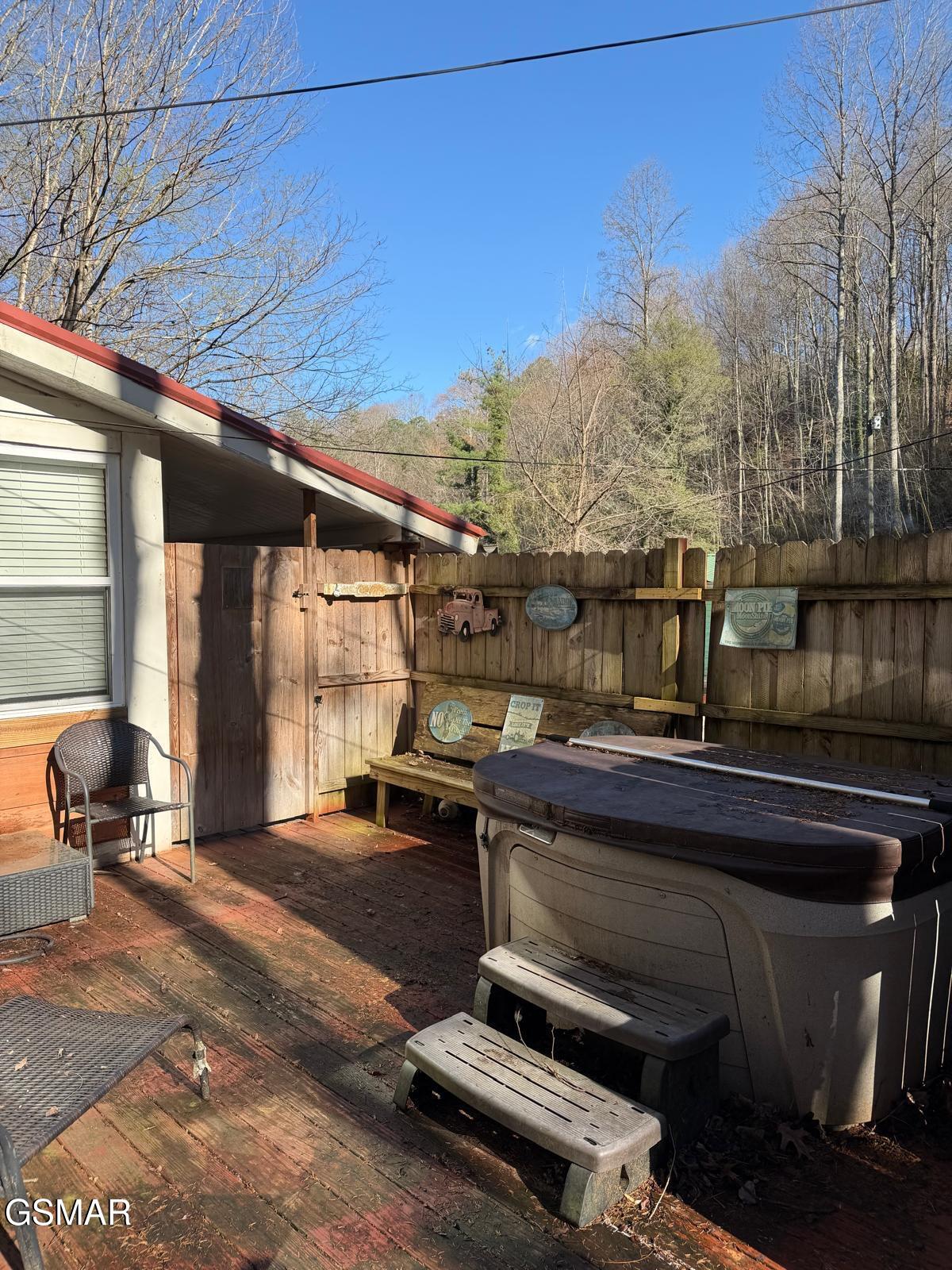 4351 Manis Hollow Road Gatlinburg TN 37738