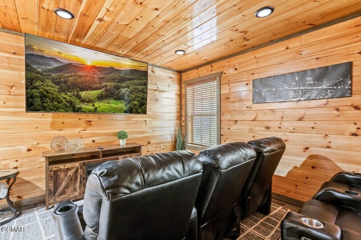 2378 Alpine Village Way Pigeon Forge TN 37863