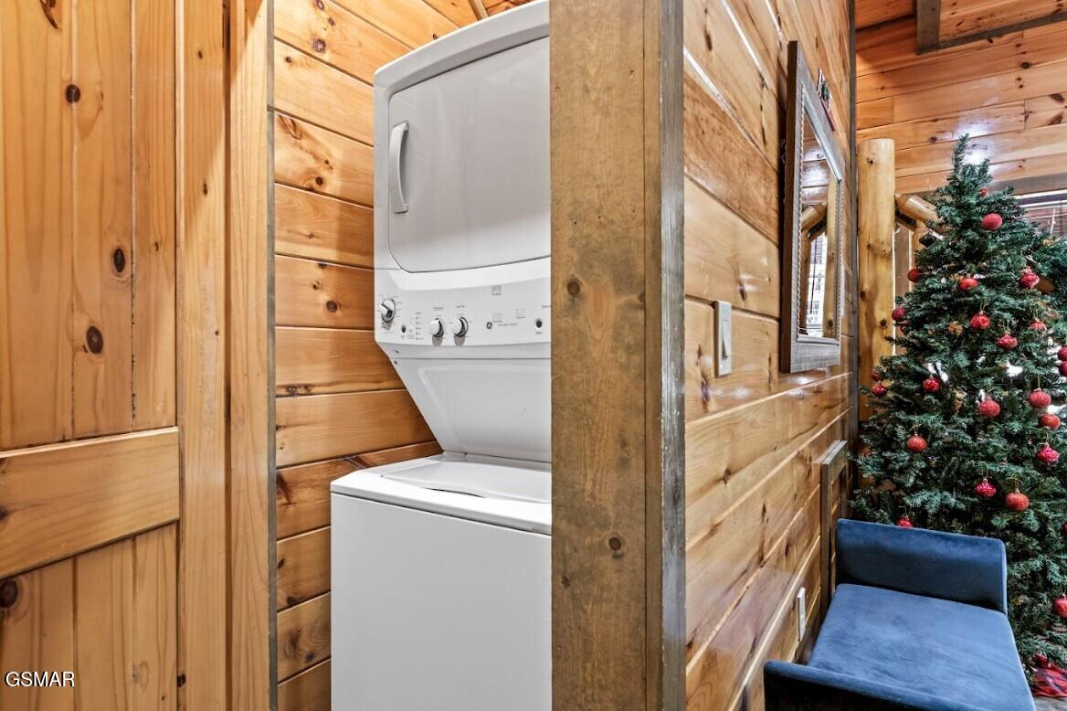 2378 Alpine Village Way Pigeon Forge TN 37863