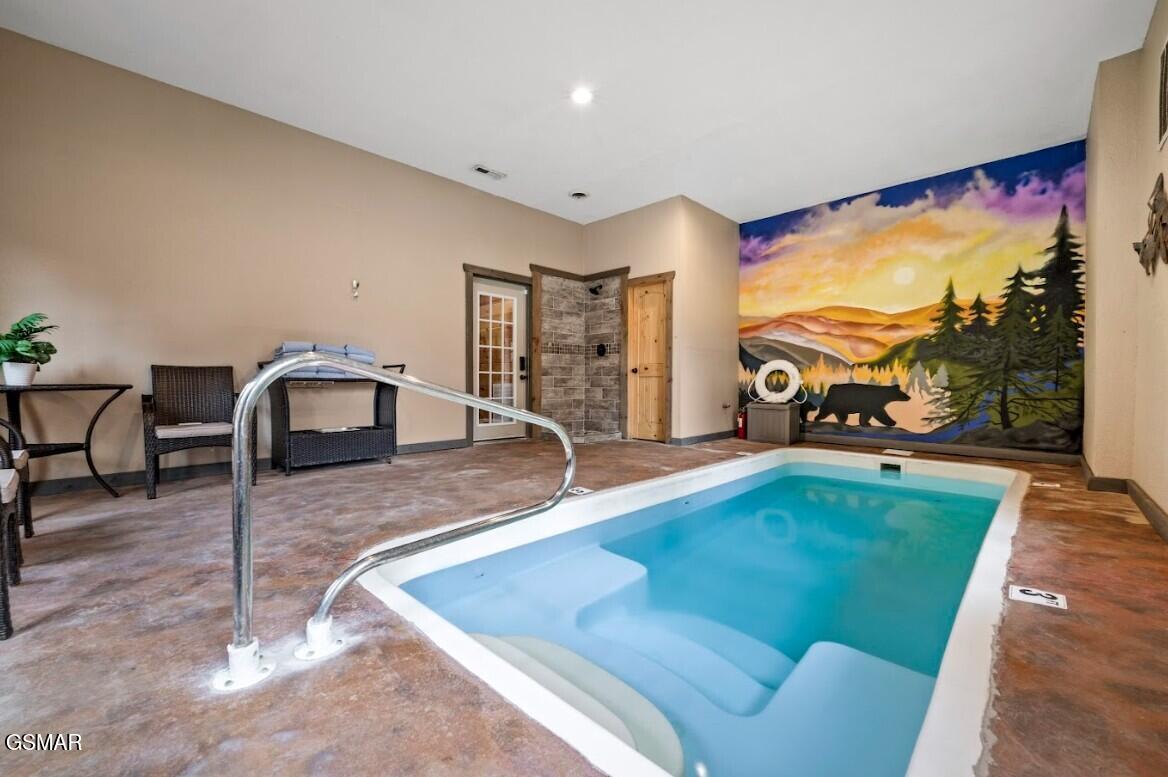 2378 Alpine Village Way Pigeon Forge TN 37863