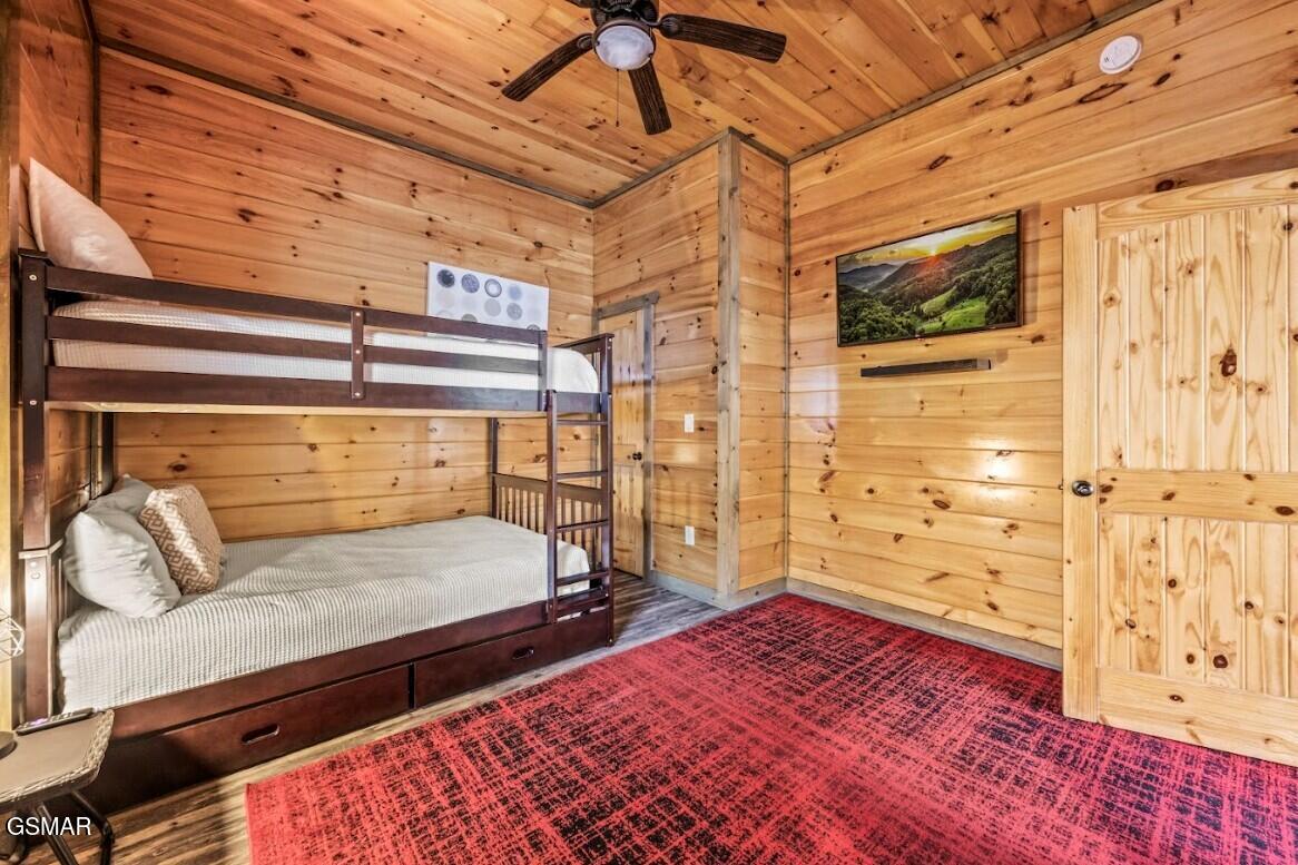 2378 Alpine Village Way Pigeon Forge TN 37863