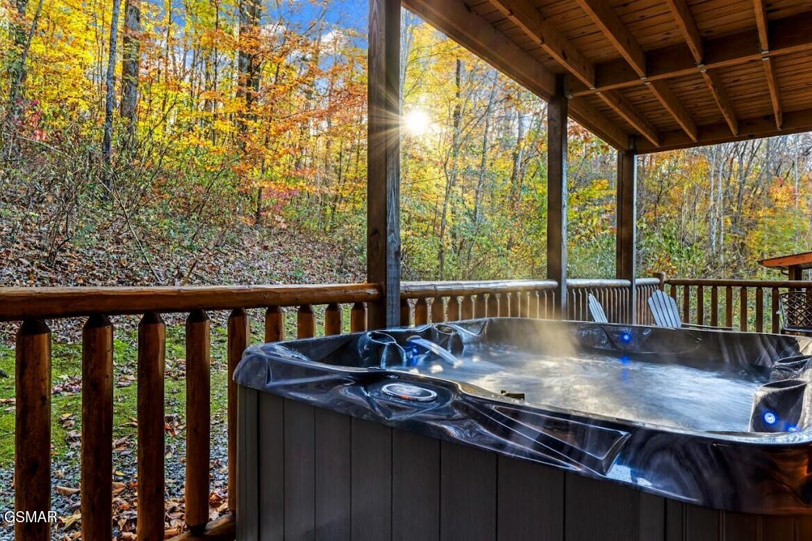 2378 Alpine Village Way Pigeon Forge TN 37863