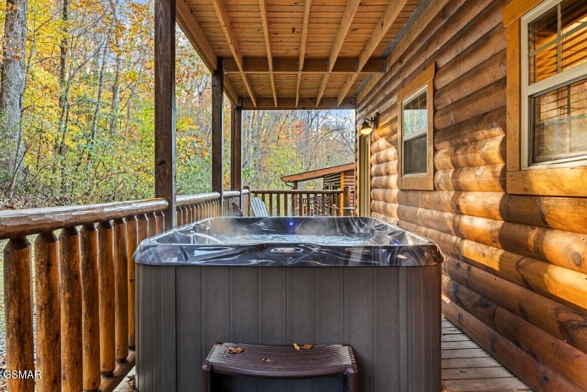 2378 Alpine Village Way Pigeon Forge TN 37863