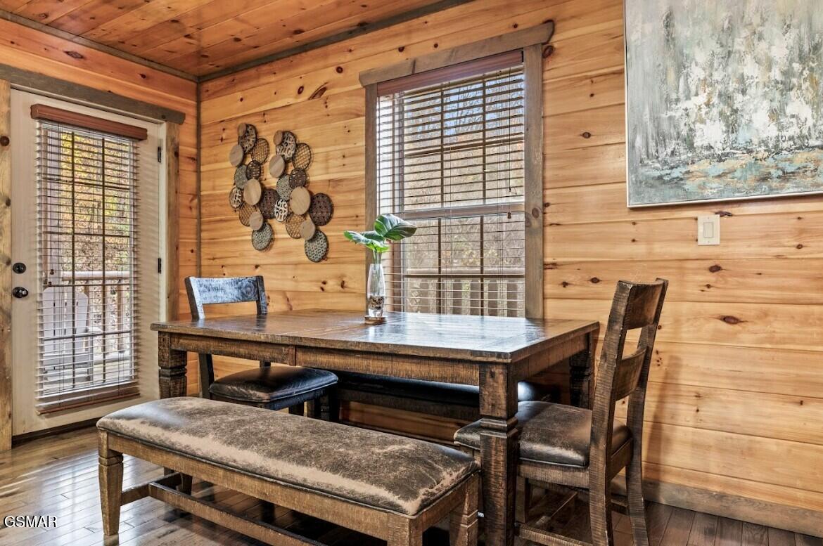 2378 Alpine Village Way Pigeon Forge TN 37863