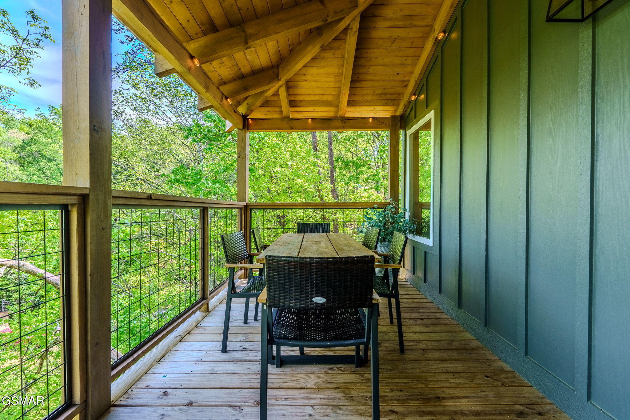 1130 Lee Cardwell Circle Pigeon Forge TN 37863