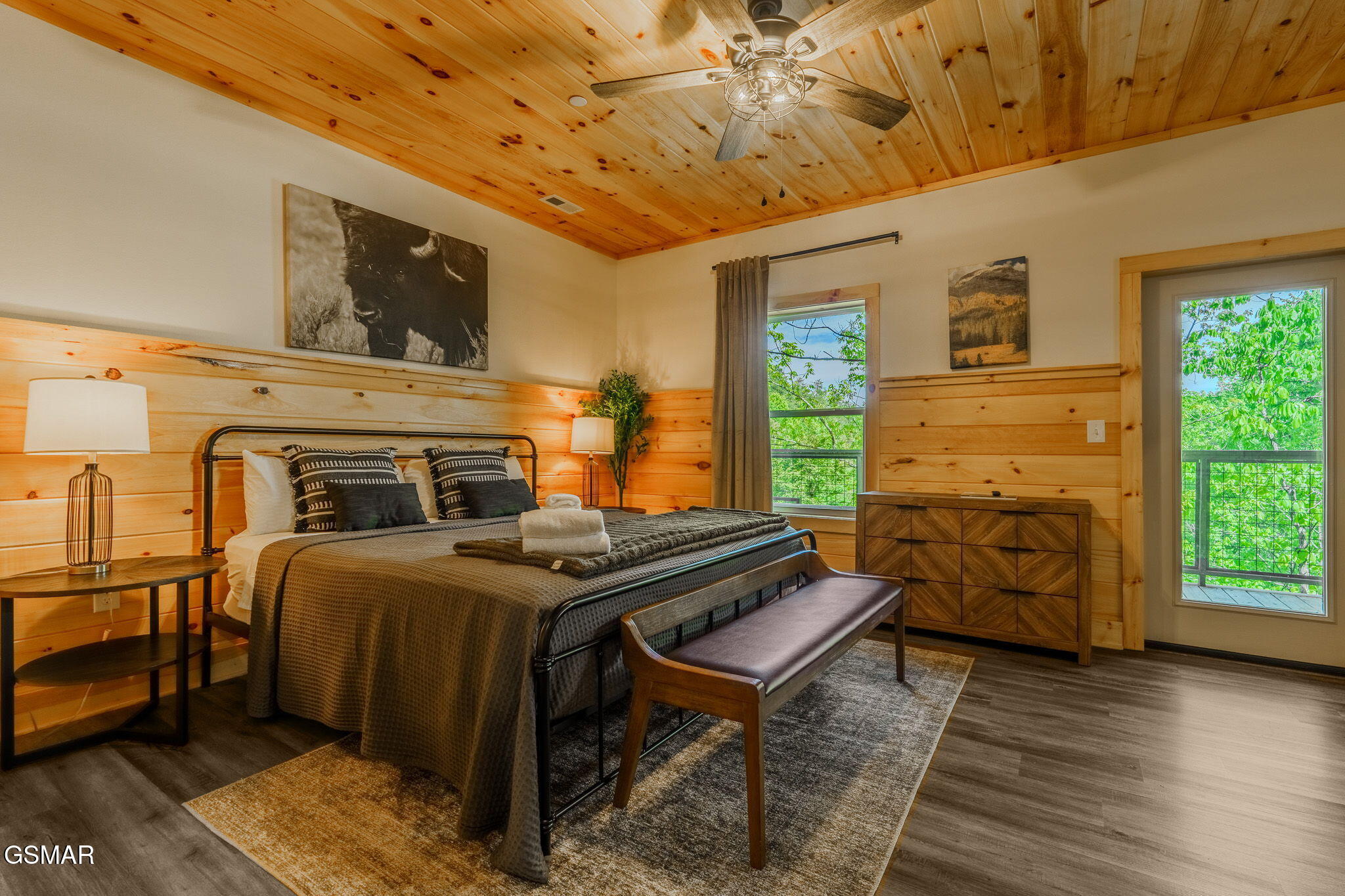1130 Lee Cardwell Circle Pigeon Forge TN 37863