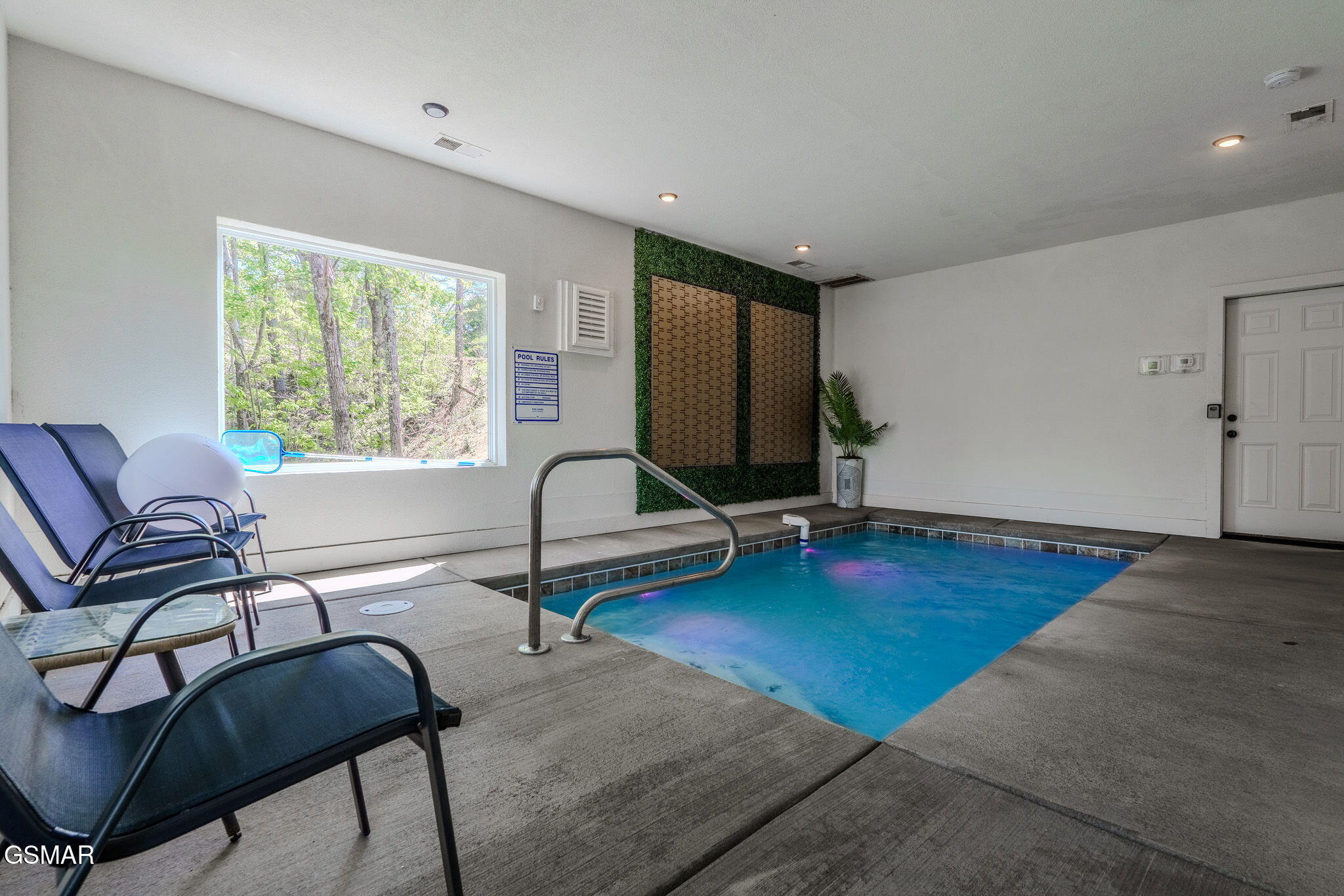 1130 Lee Cardwell Circle Pigeon Forge TN 37863