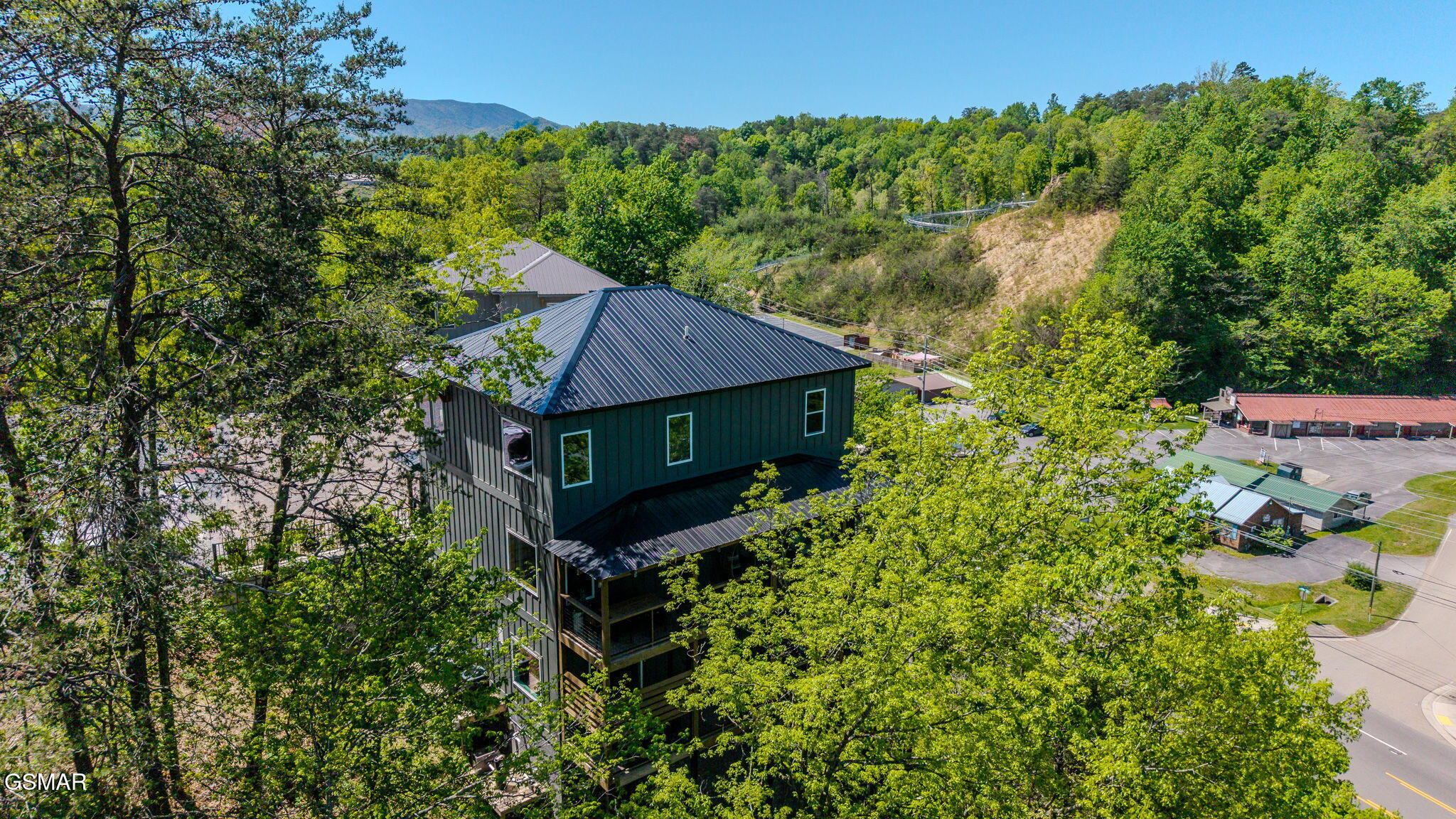 1130 Lee Cardwell Circle Pigeon Forge TN 37863