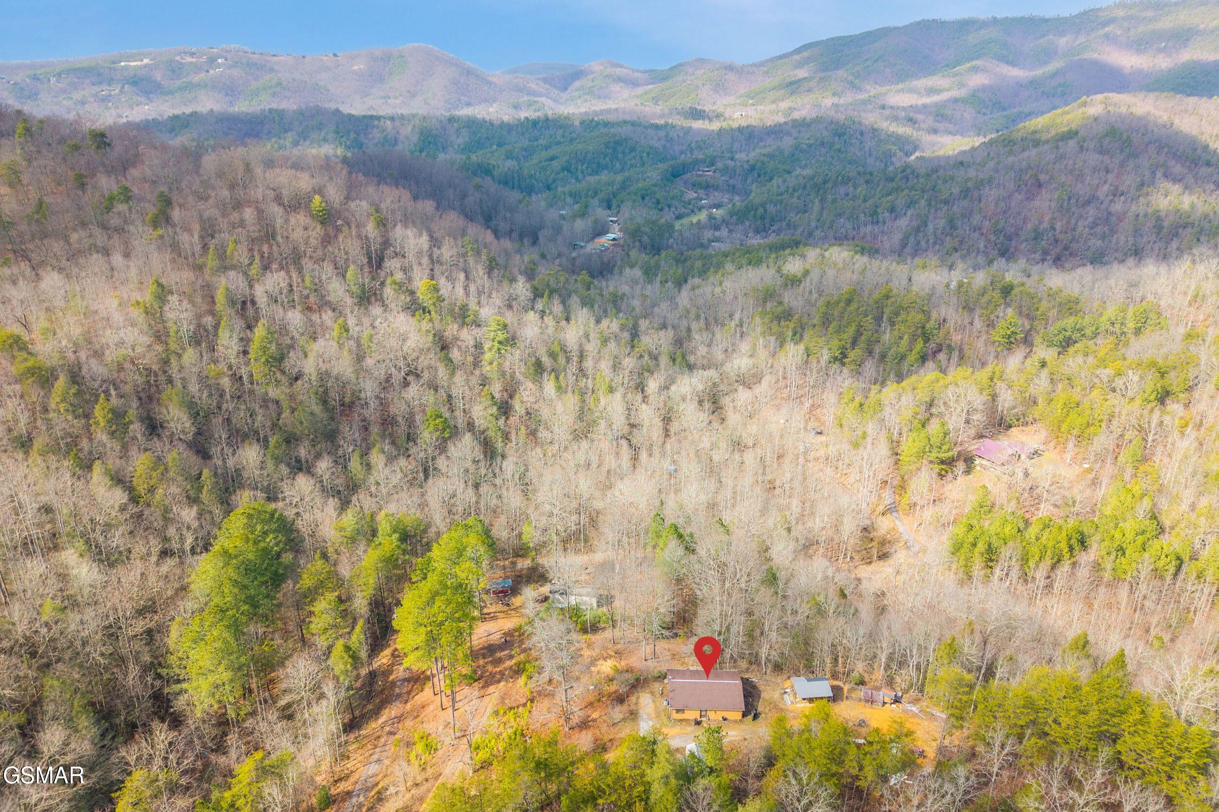 1420 Russell Hollow Road Sevierville TN 37876