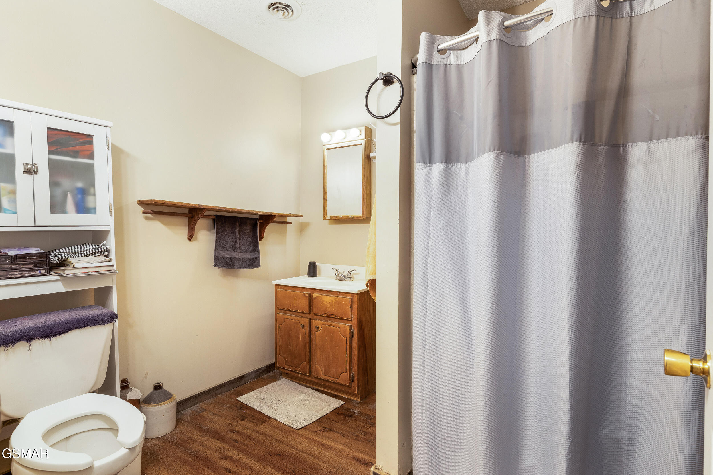 1420 Russell Hollow Road Sevierville TN 37876