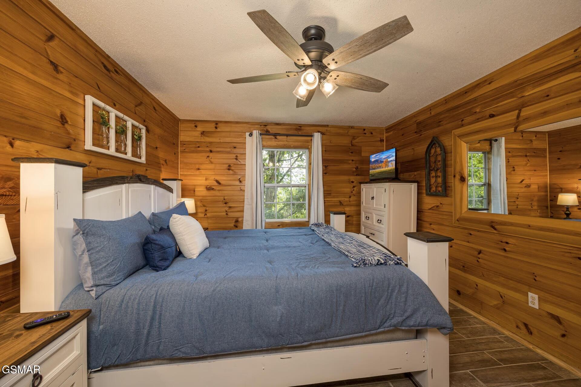 916 Hideaway Hills Circle Sevierville TN 37862