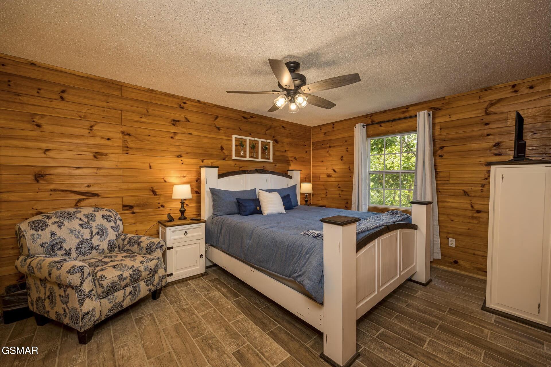 916 Hideaway Hills Circle Sevierville TN 37862