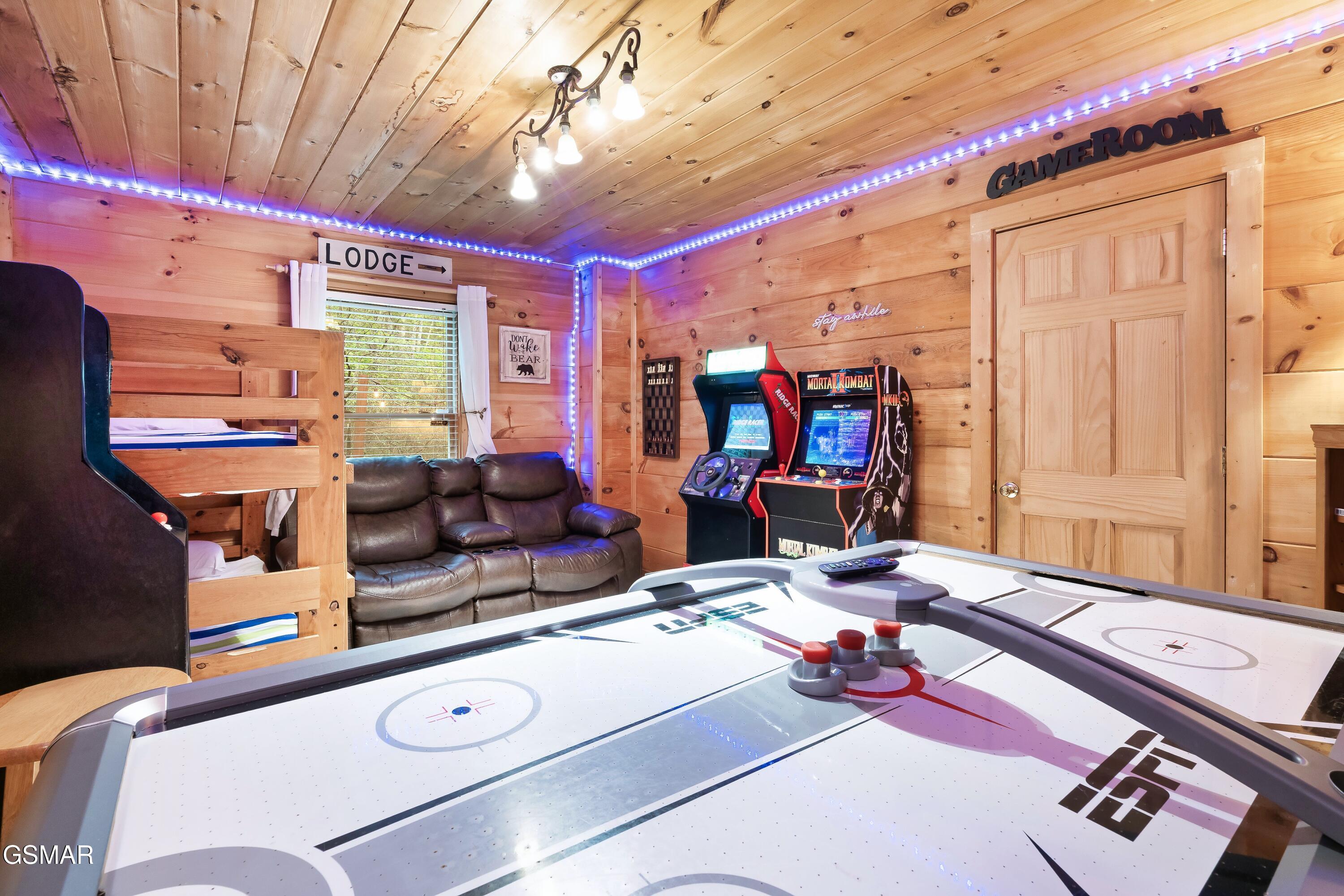 2475 E View Drive Sevierville TN 37876