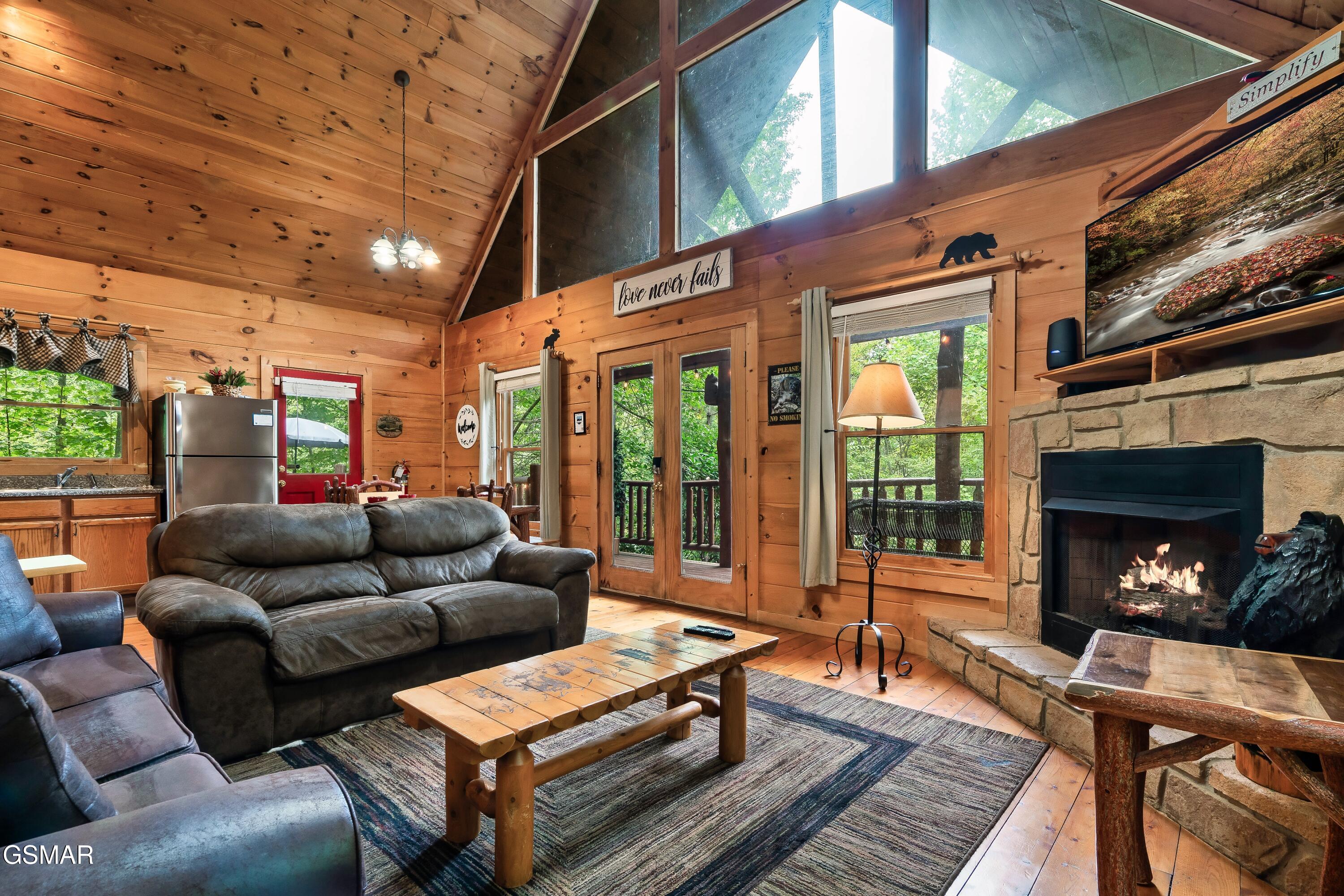 2475 E View Drive Sevierville TN 37876