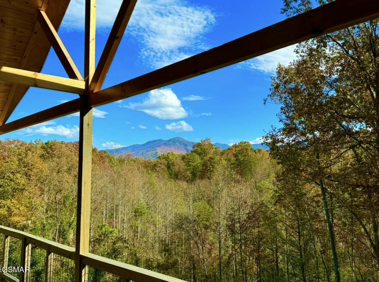 245 Moneymaker Circle Gatlinburg TN 37738