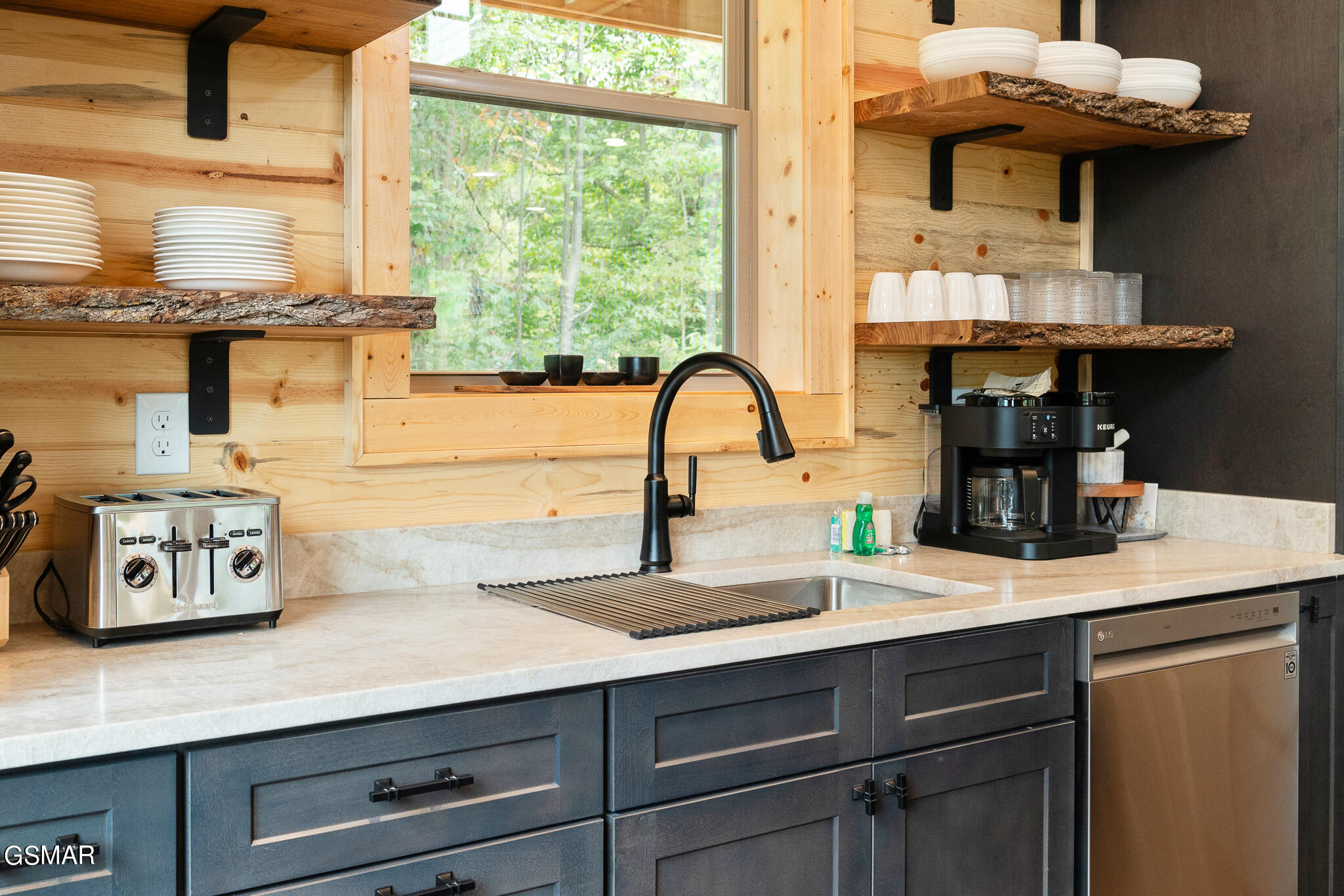 245 Moneymaker Circle Gatlinburg TN 37738