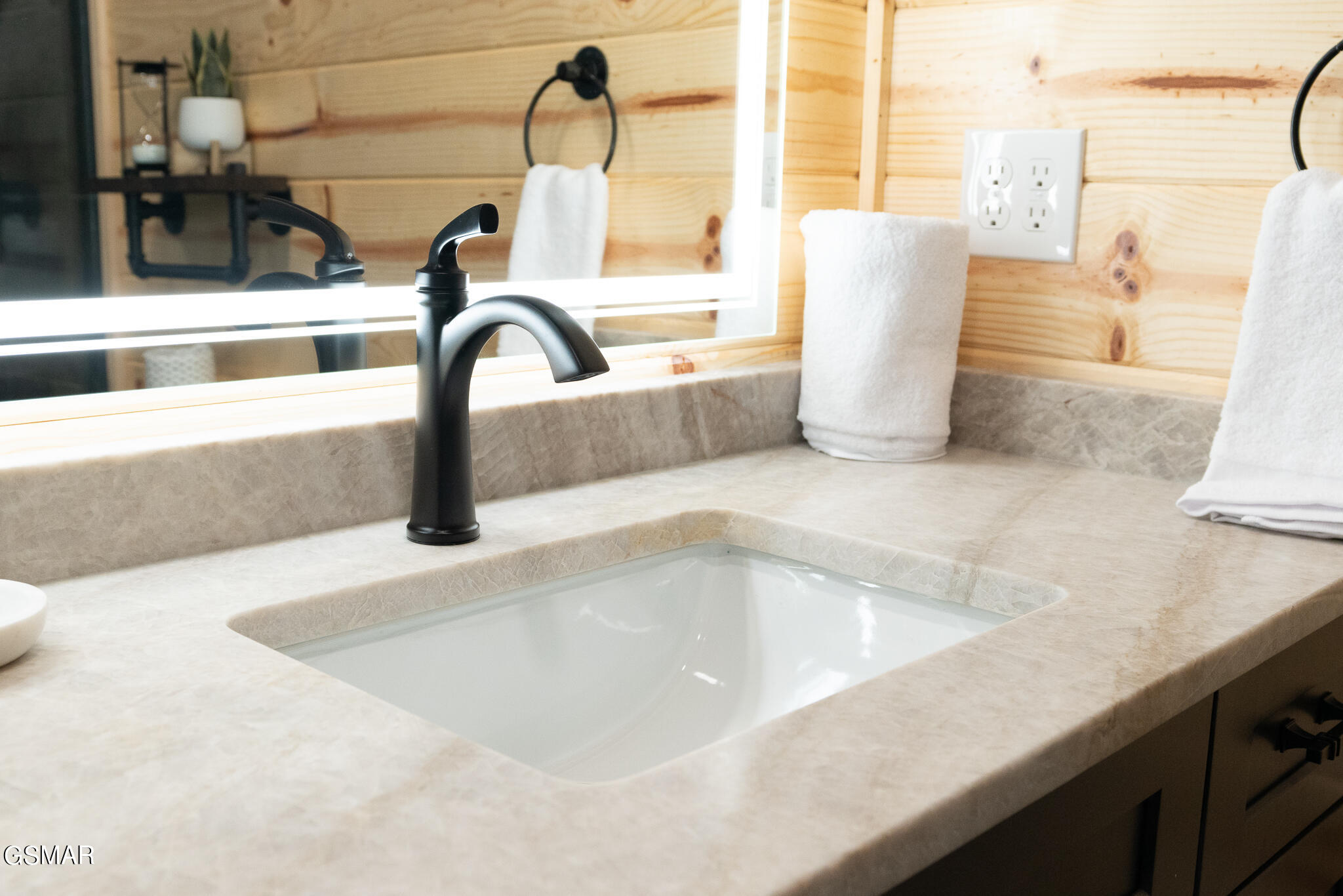 245 Moneymaker Circle Gatlinburg TN 37738