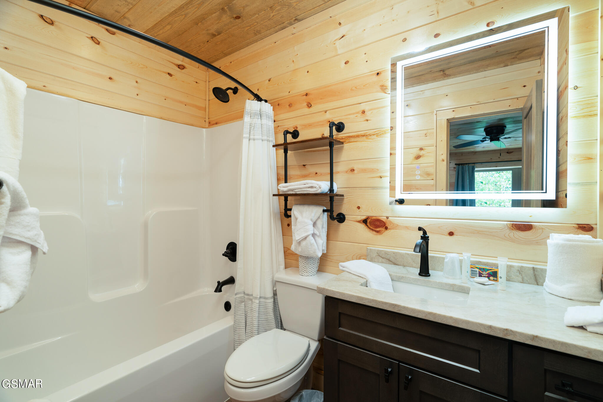 245 Moneymaker Circle Gatlinburg TN 37738