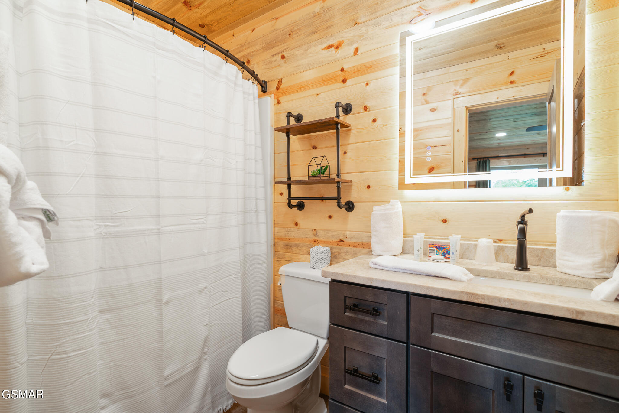 245 Moneymaker Circle Gatlinburg TN 37738