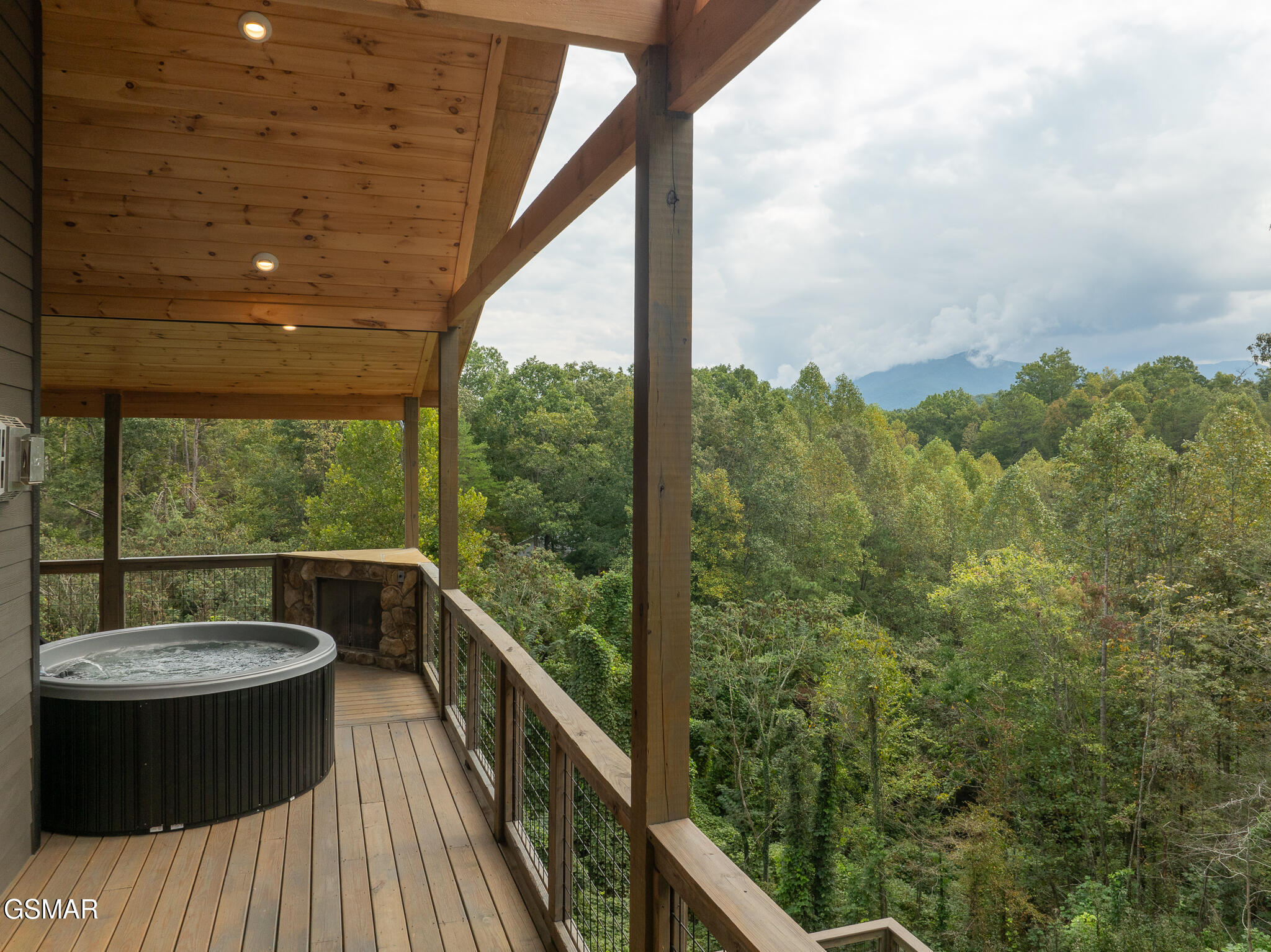 245 Moneymaker Circle Gatlinburg TN 37738