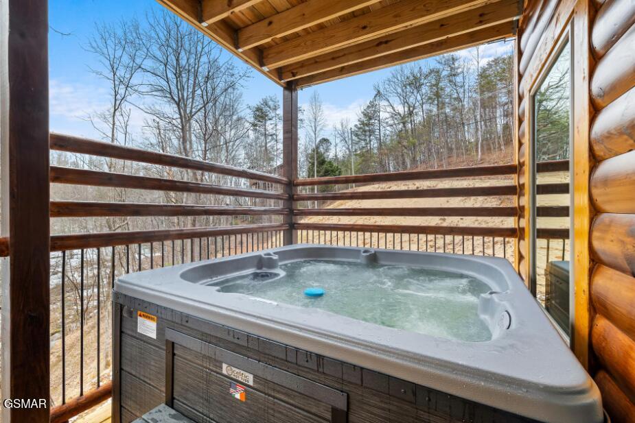 1446 Silver Poplar Lane Sevierville TN 37876