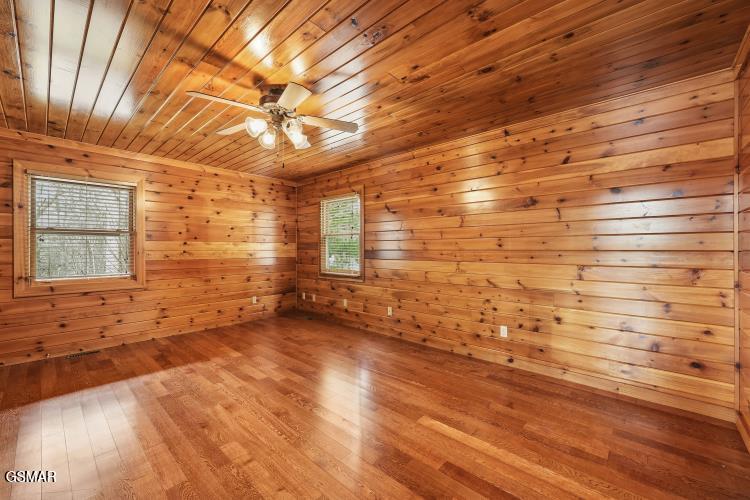 4120 Burning Tree Lane Sevierville TN 37862