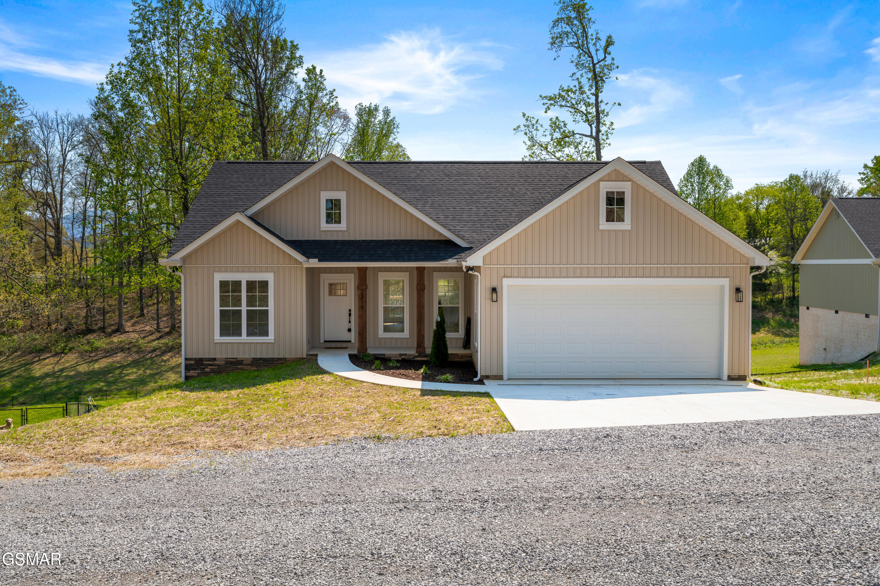 2319 Geraldine Way Sevierville TN 37876