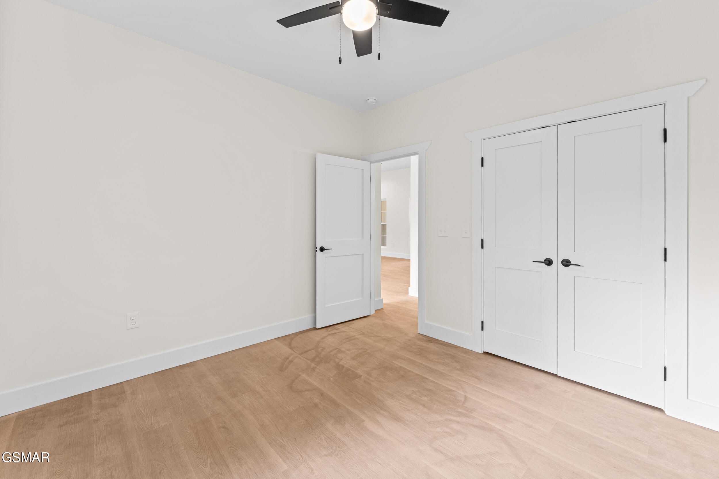 2319 Geraldine Way Sevierville TN 37876